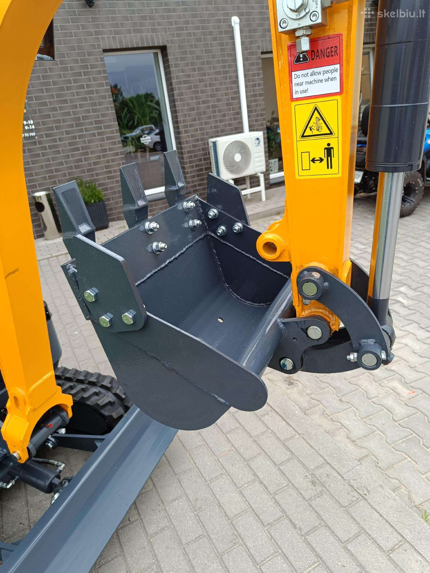 -Kita-, construction and road construction equipment