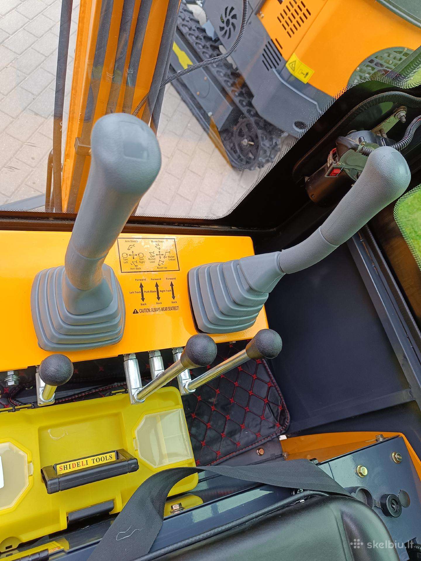 -Kita-, construction and road construction equipment