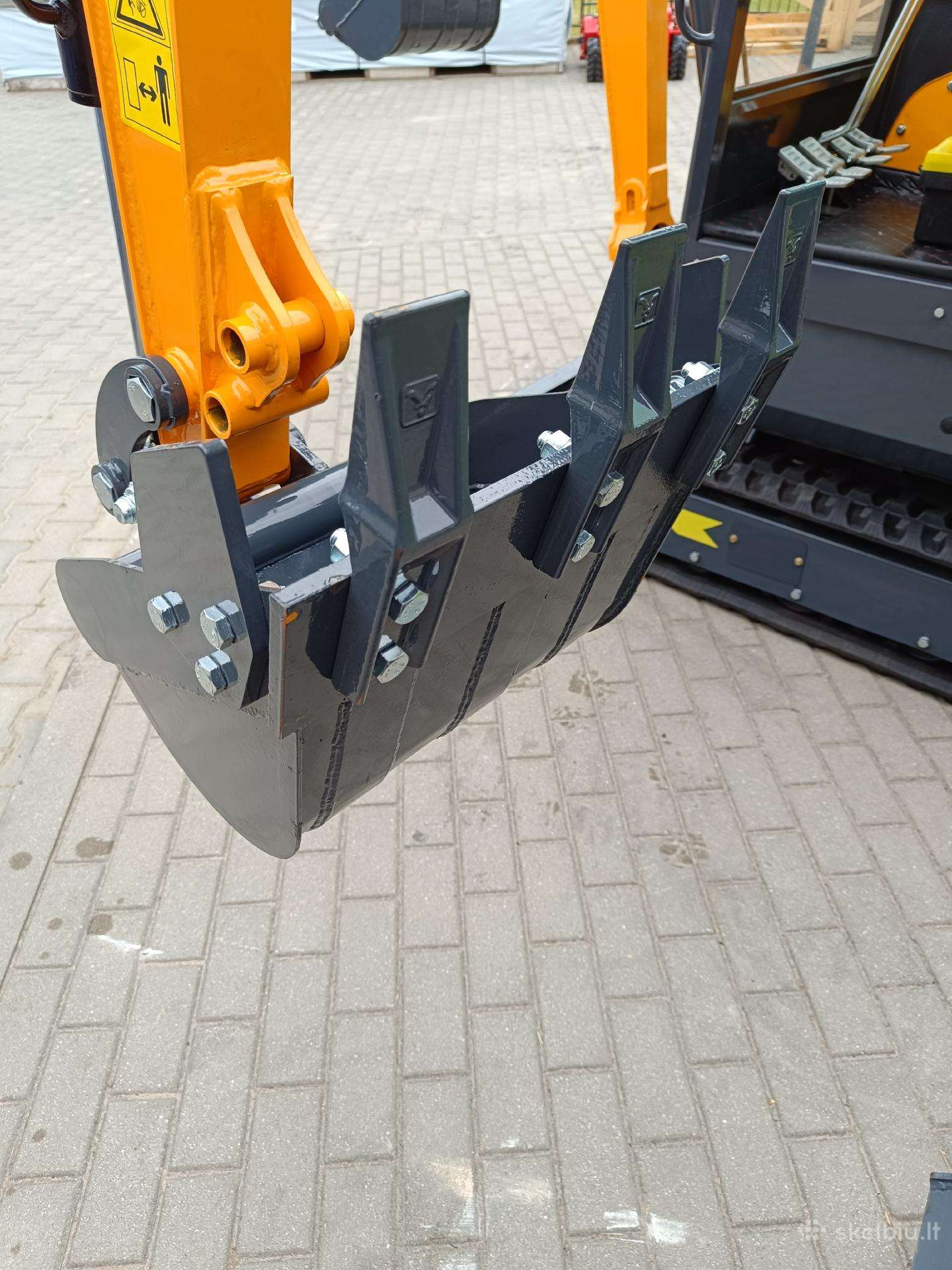 -Kita-, construction and road construction equipment
