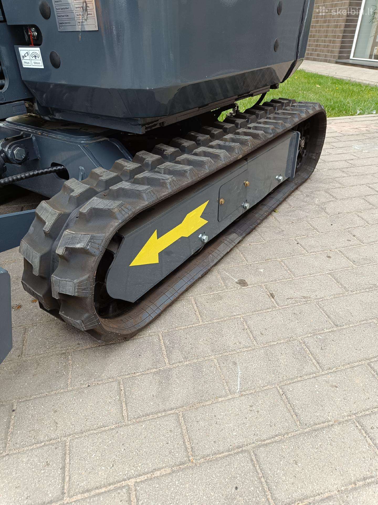 -Kita- Enzo HT-18, экскаваторы