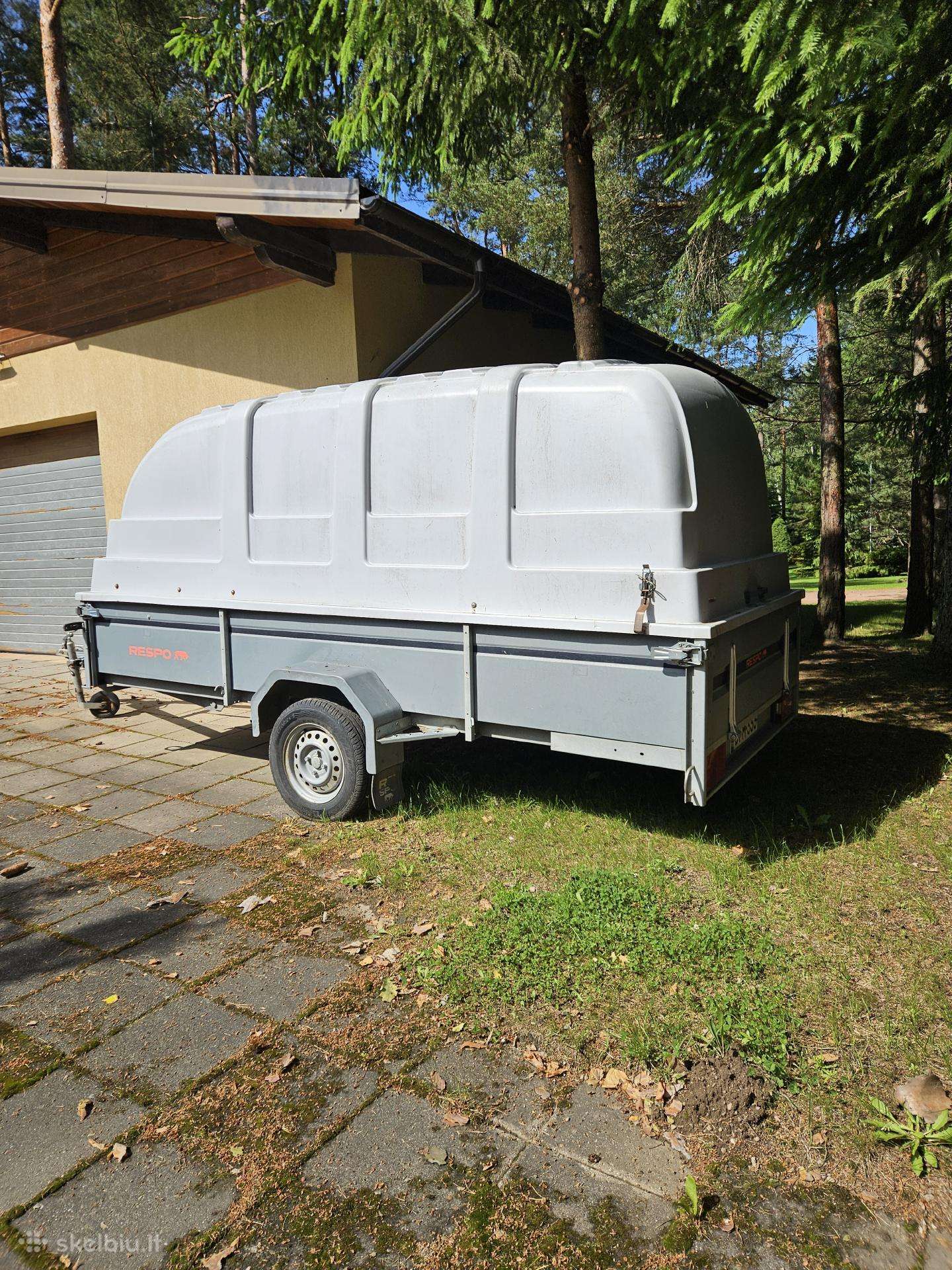 Respo, passenger car trailers
