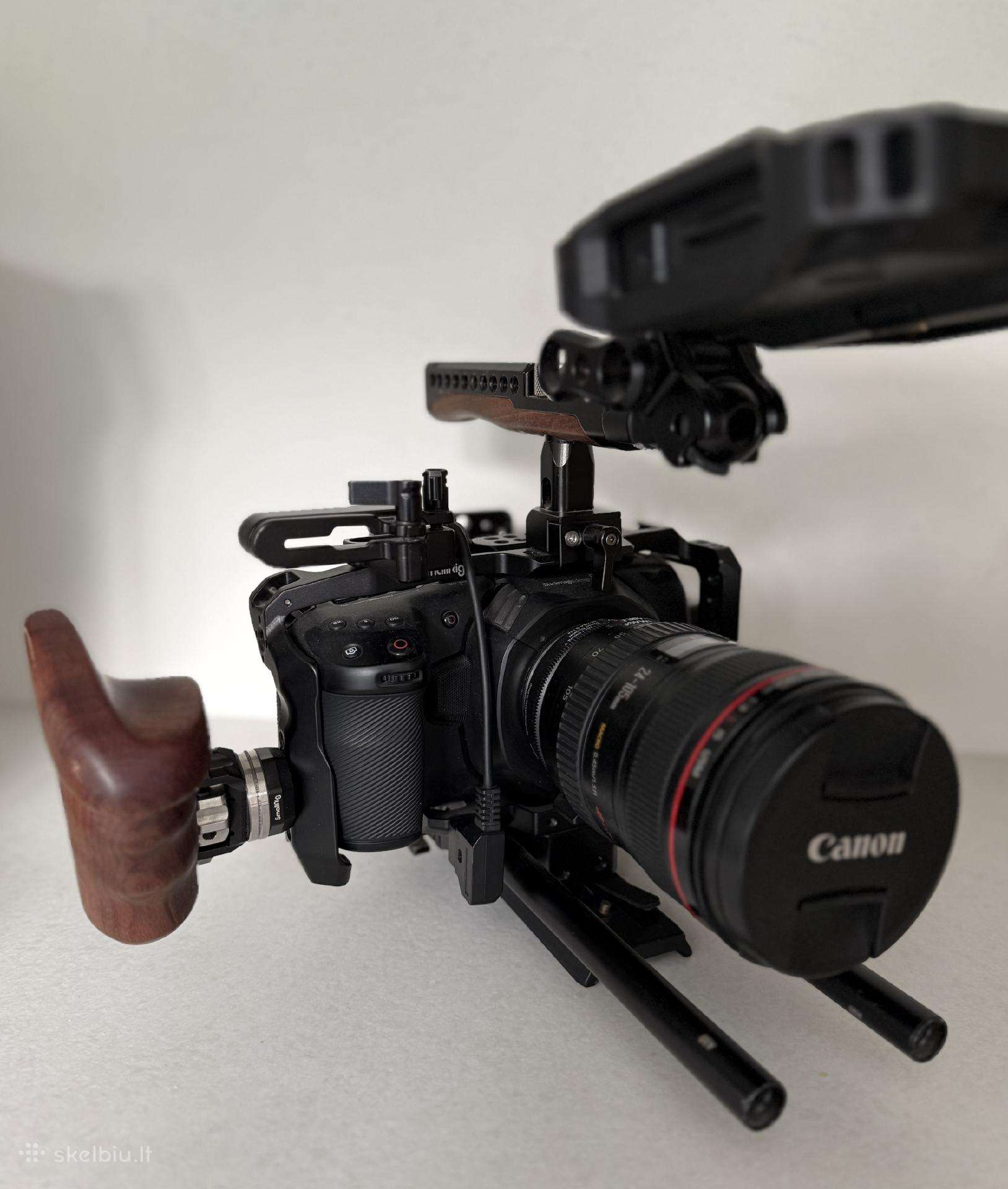 Blackmagic Pocket 4k + Canon 24-105 F4 + Extra