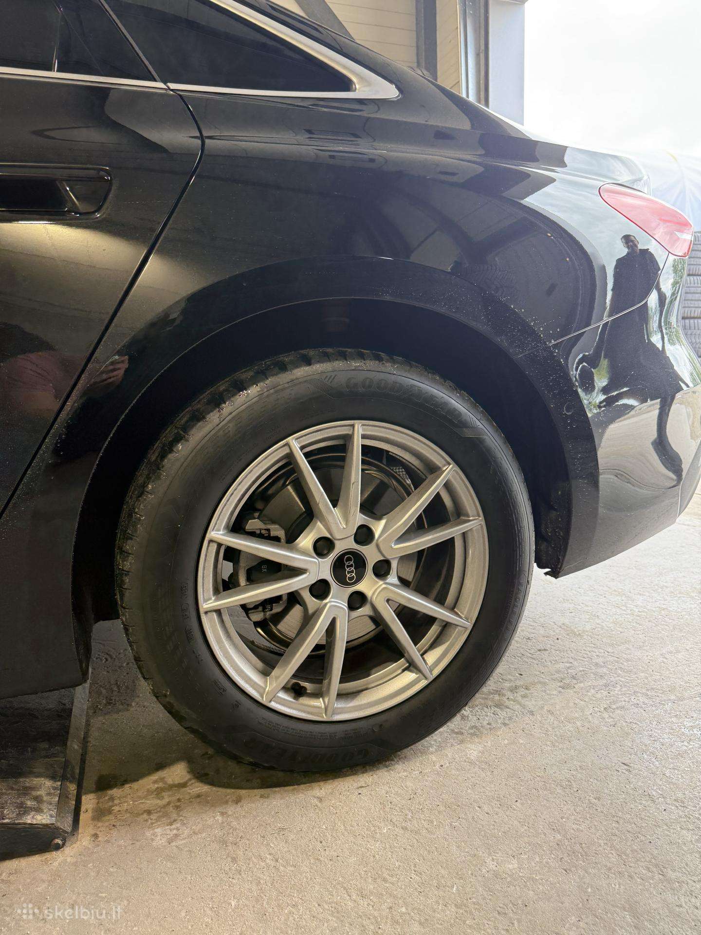 Audi, light alloy, R17