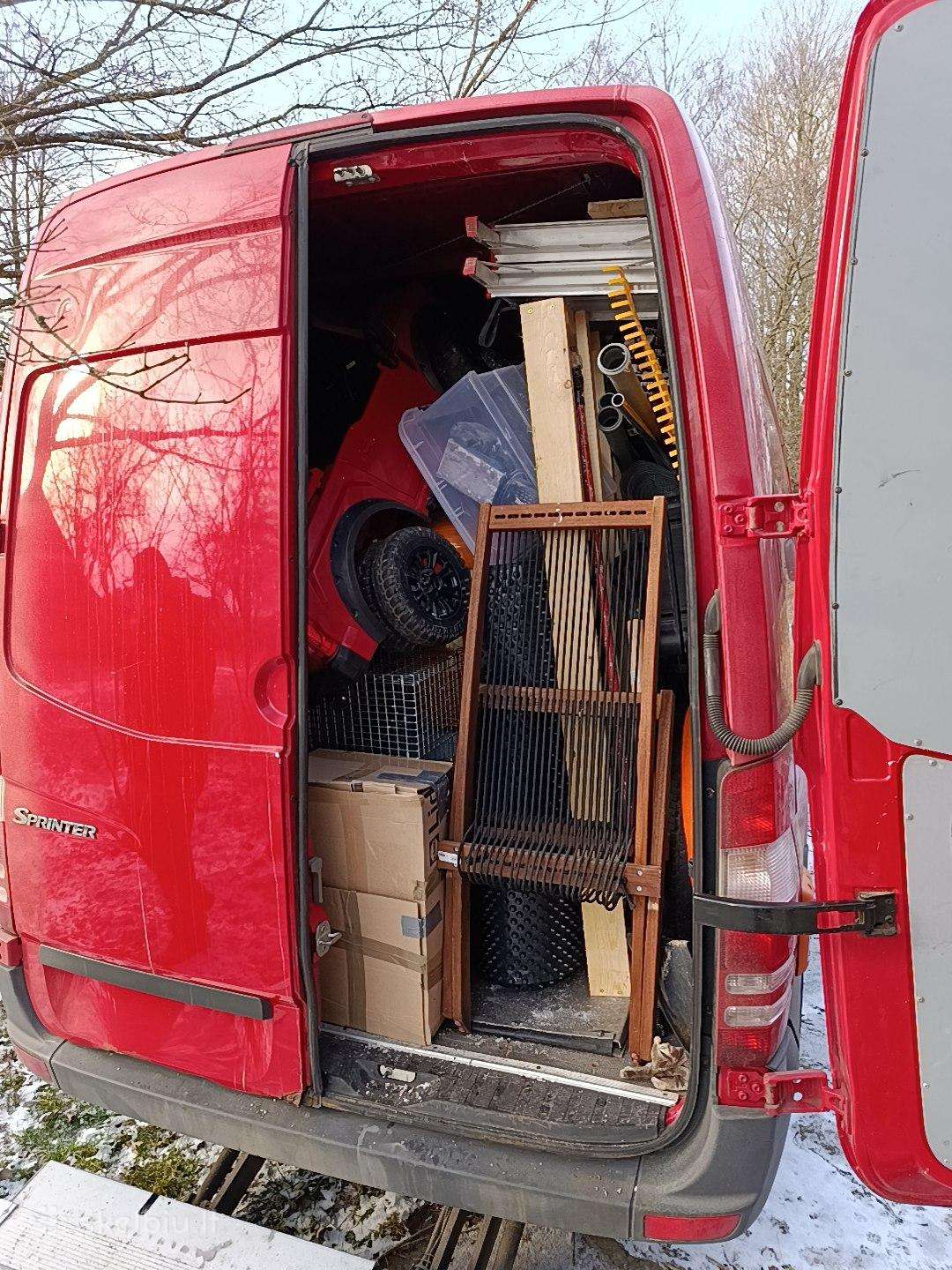 Krovinių pervezimas,perkraustymas