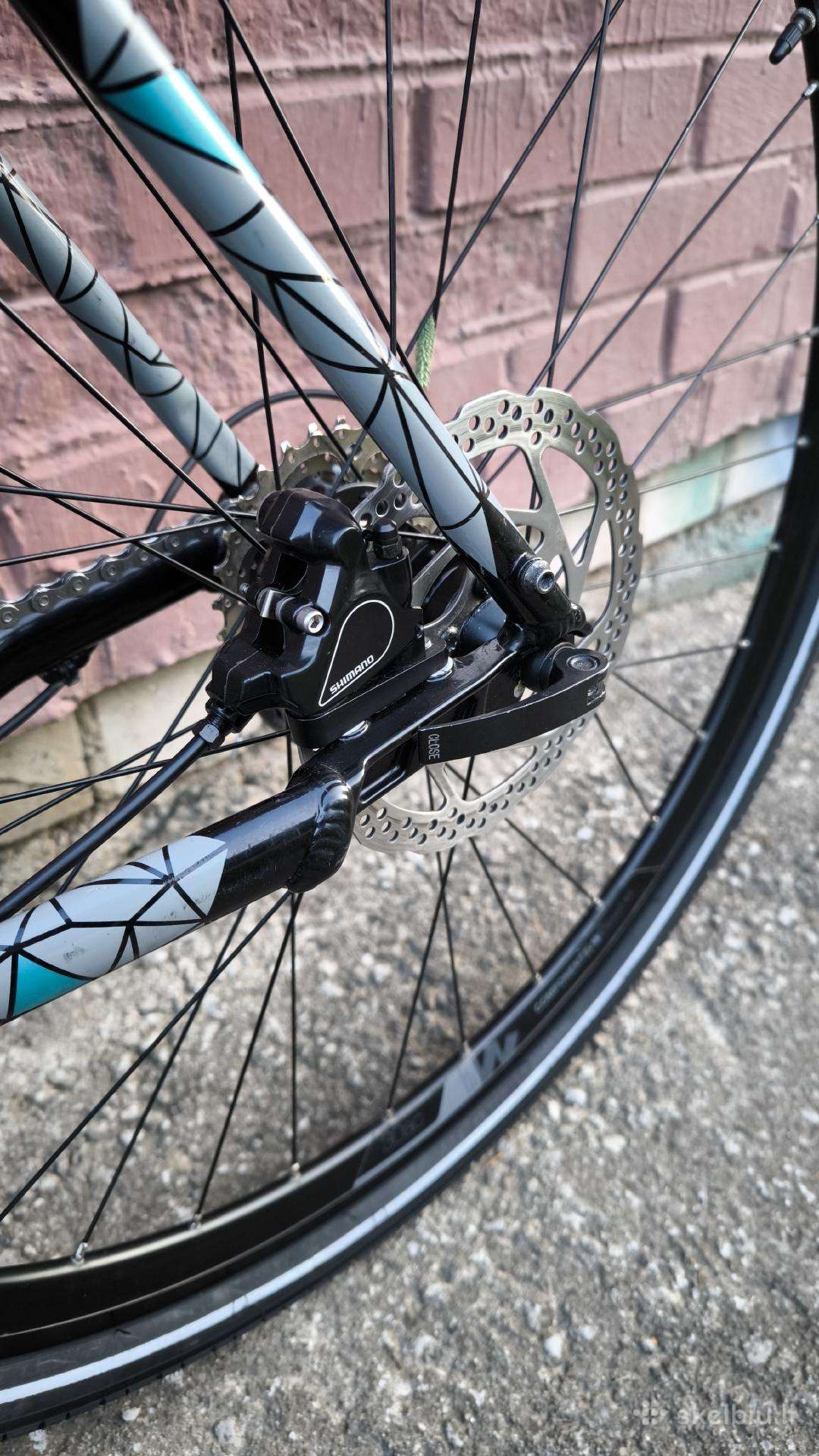 Other bike WHITE 28″
