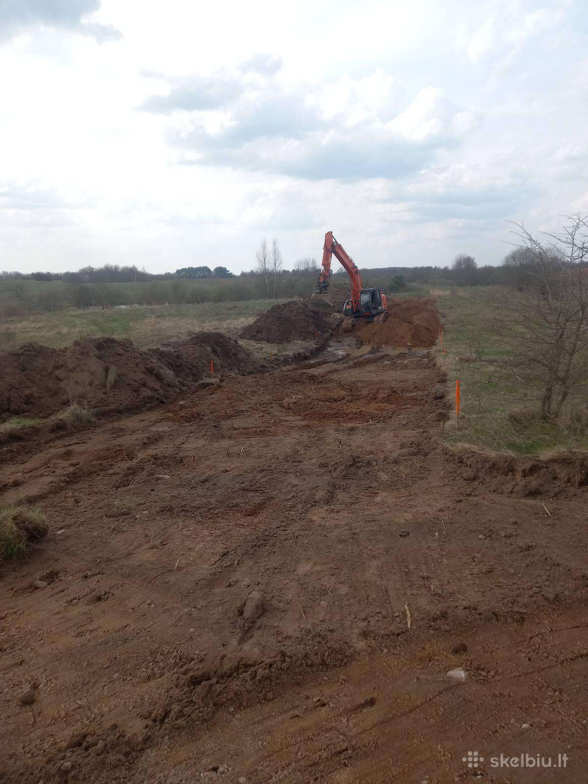 Bobcat T590, storage and loading equipment rental