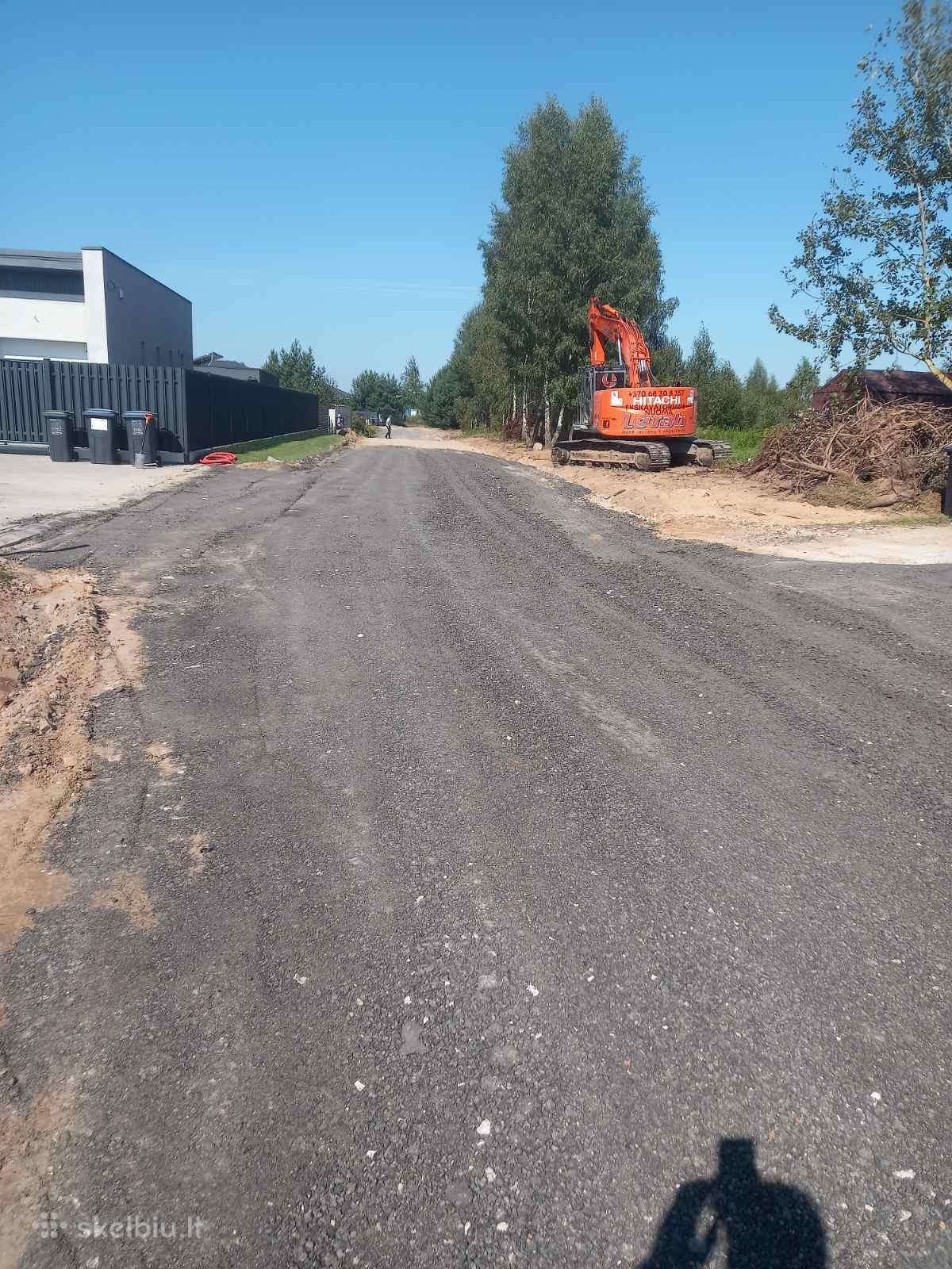 Bobcat T590, storage and loading equipment rental