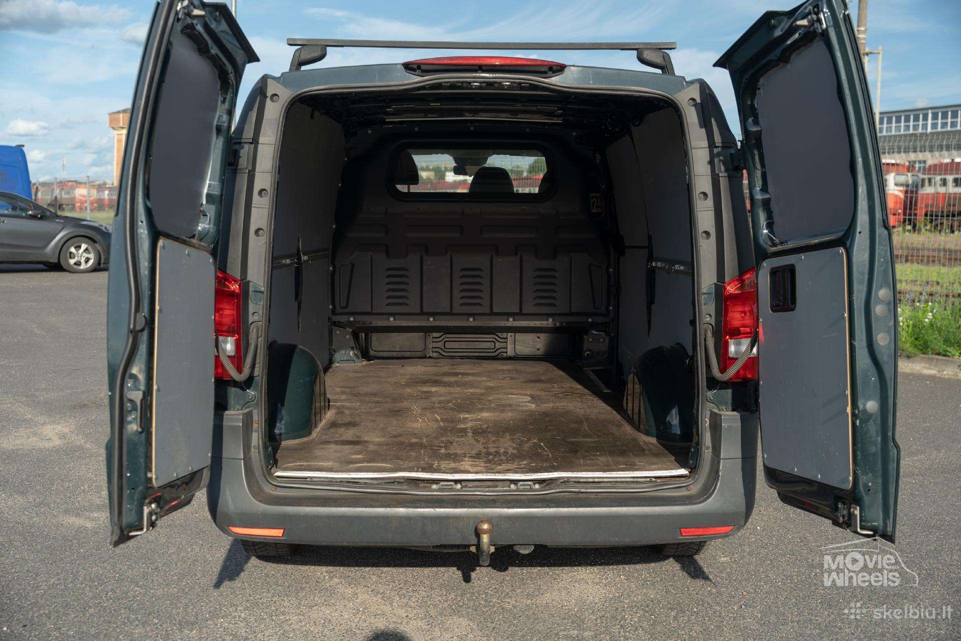 Mercedes-Benz Renault Master, cargo van