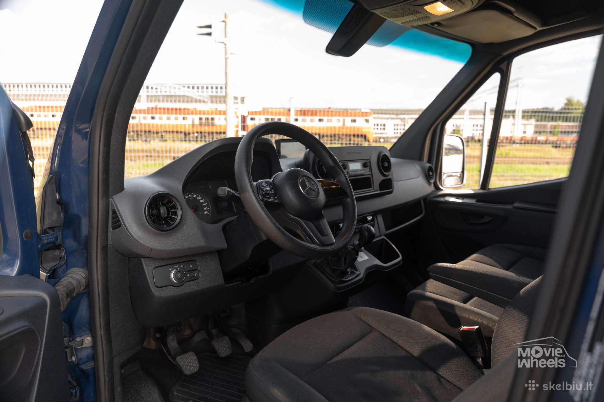 Mercedes-Benz Renault Master, cargo van