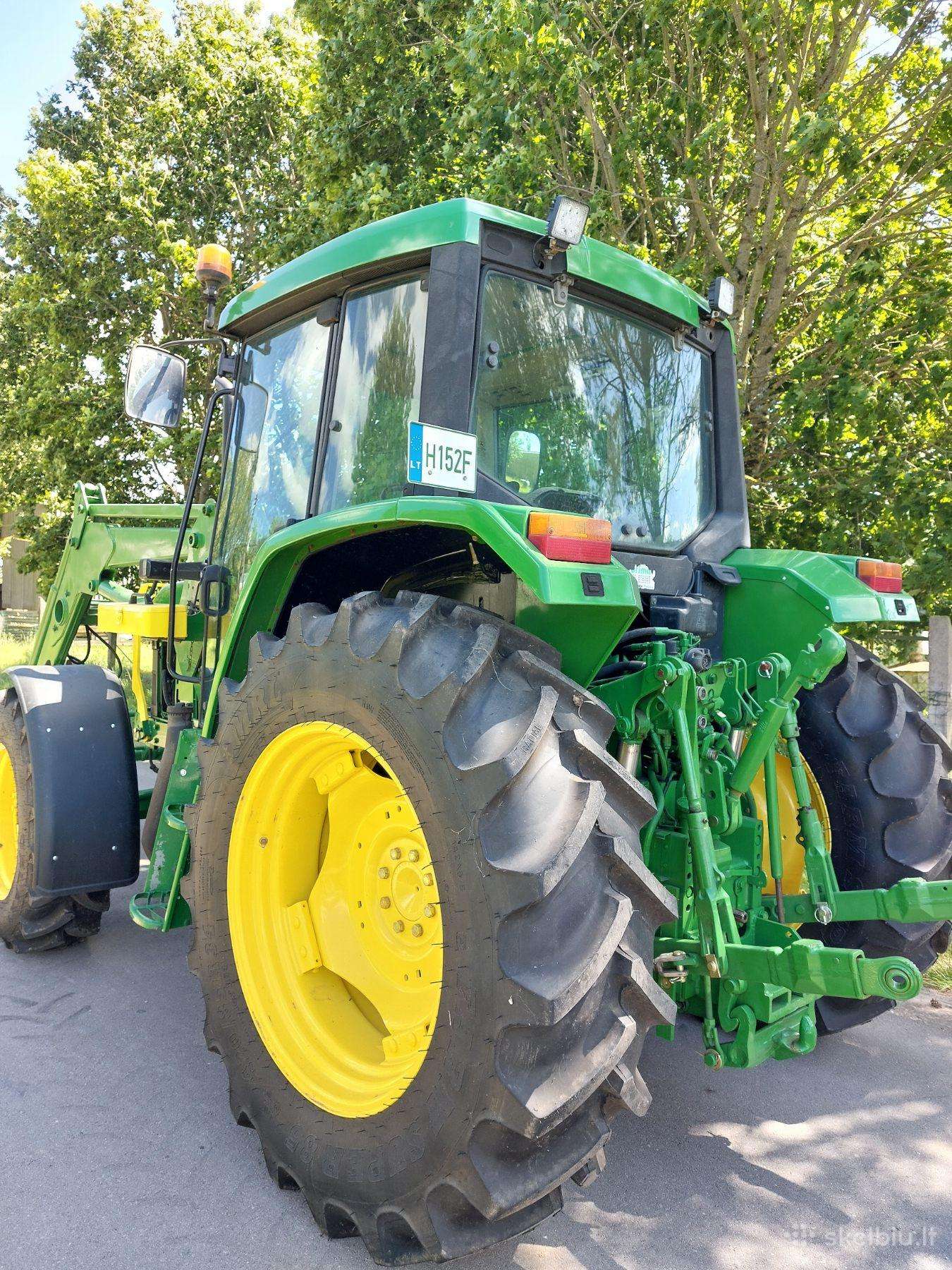 John Deere 6110, tractors