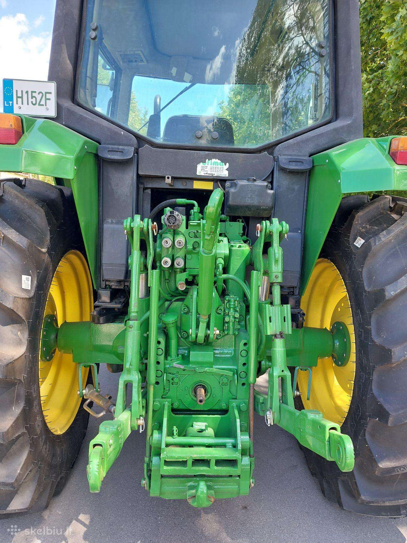 John Deere 6110, tractors