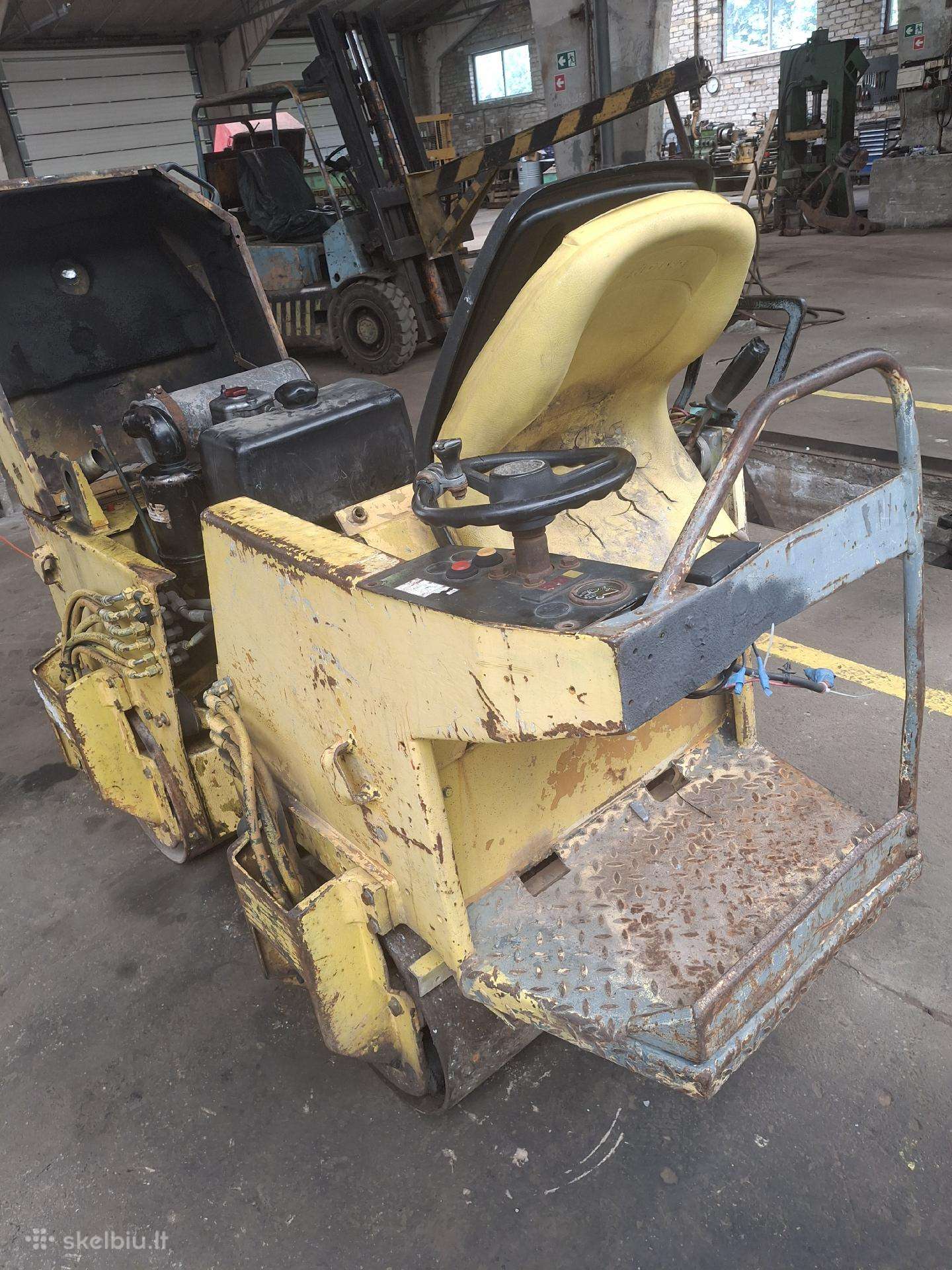 Bomag BW75AD, vibrator / compactor