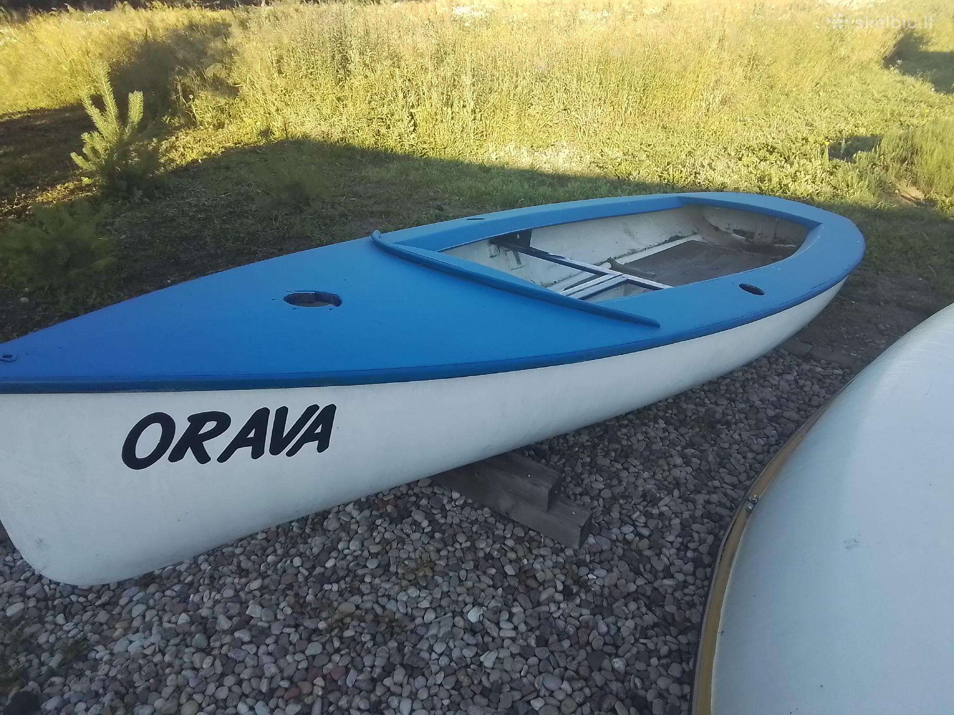 Nežinau, plastic boats