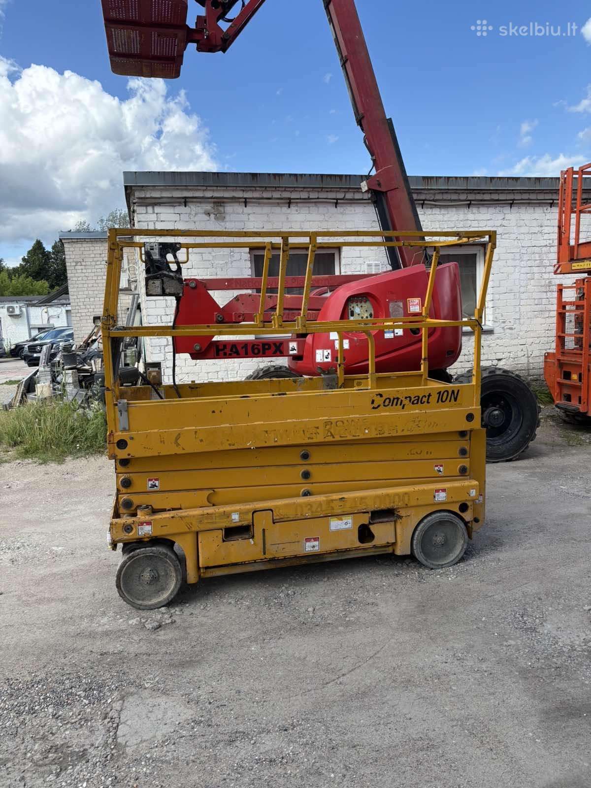 Haulotte Compact 10N, scissor lift 2012 m., | A28737691