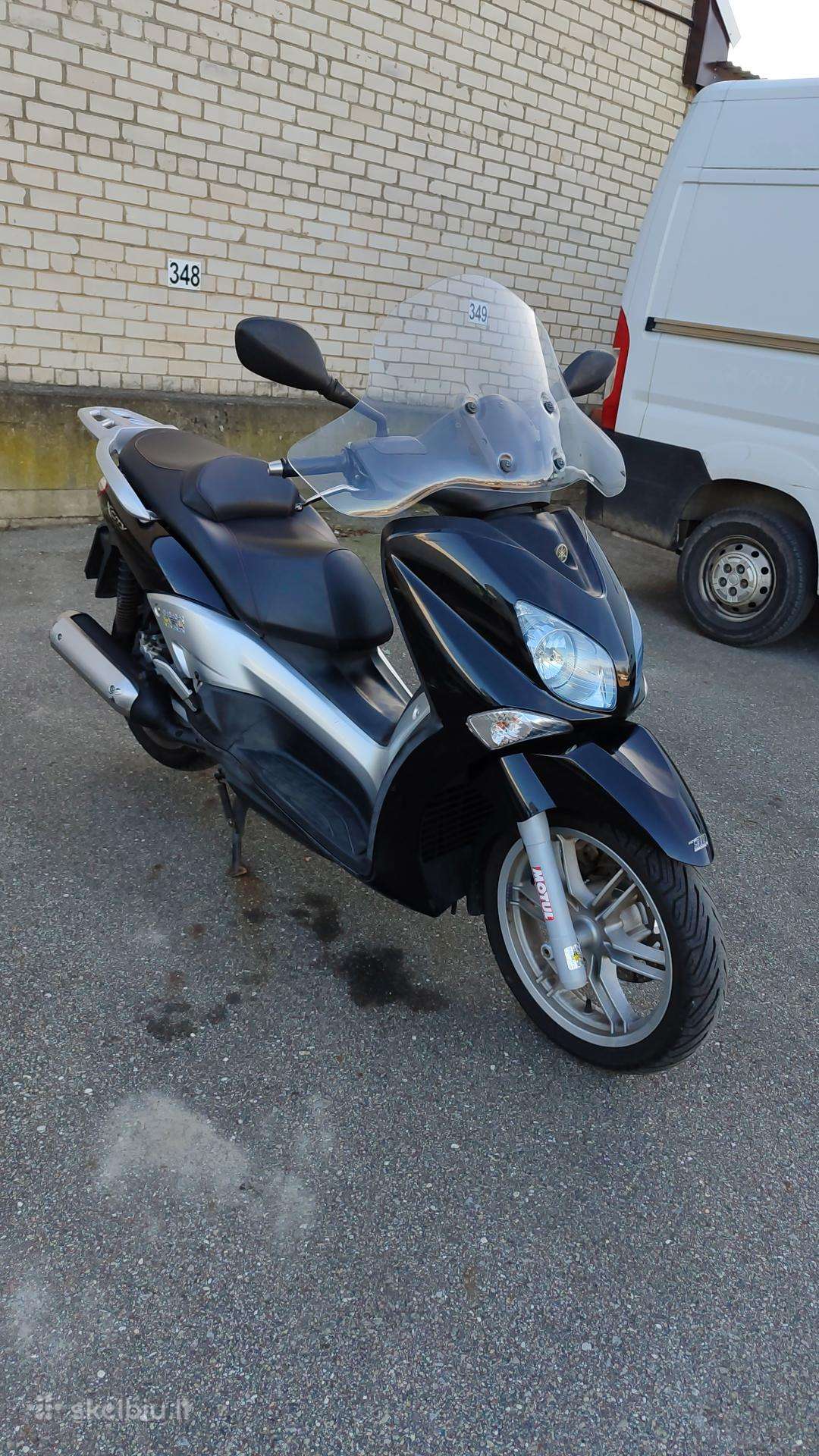 Yamaha X-City 250cc, scooters / mopeds