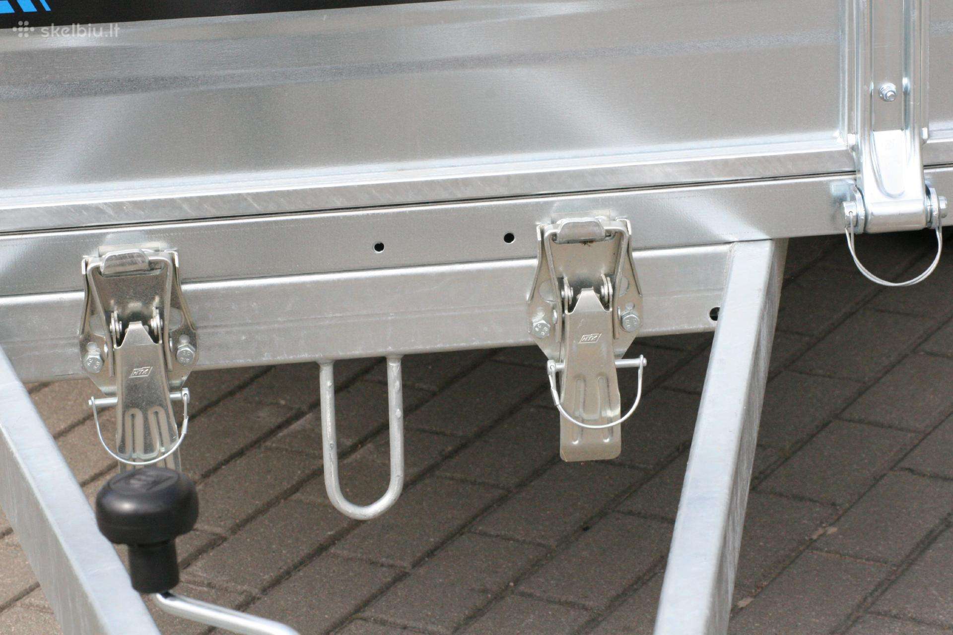 Tiki Treiler, passenger car trailers