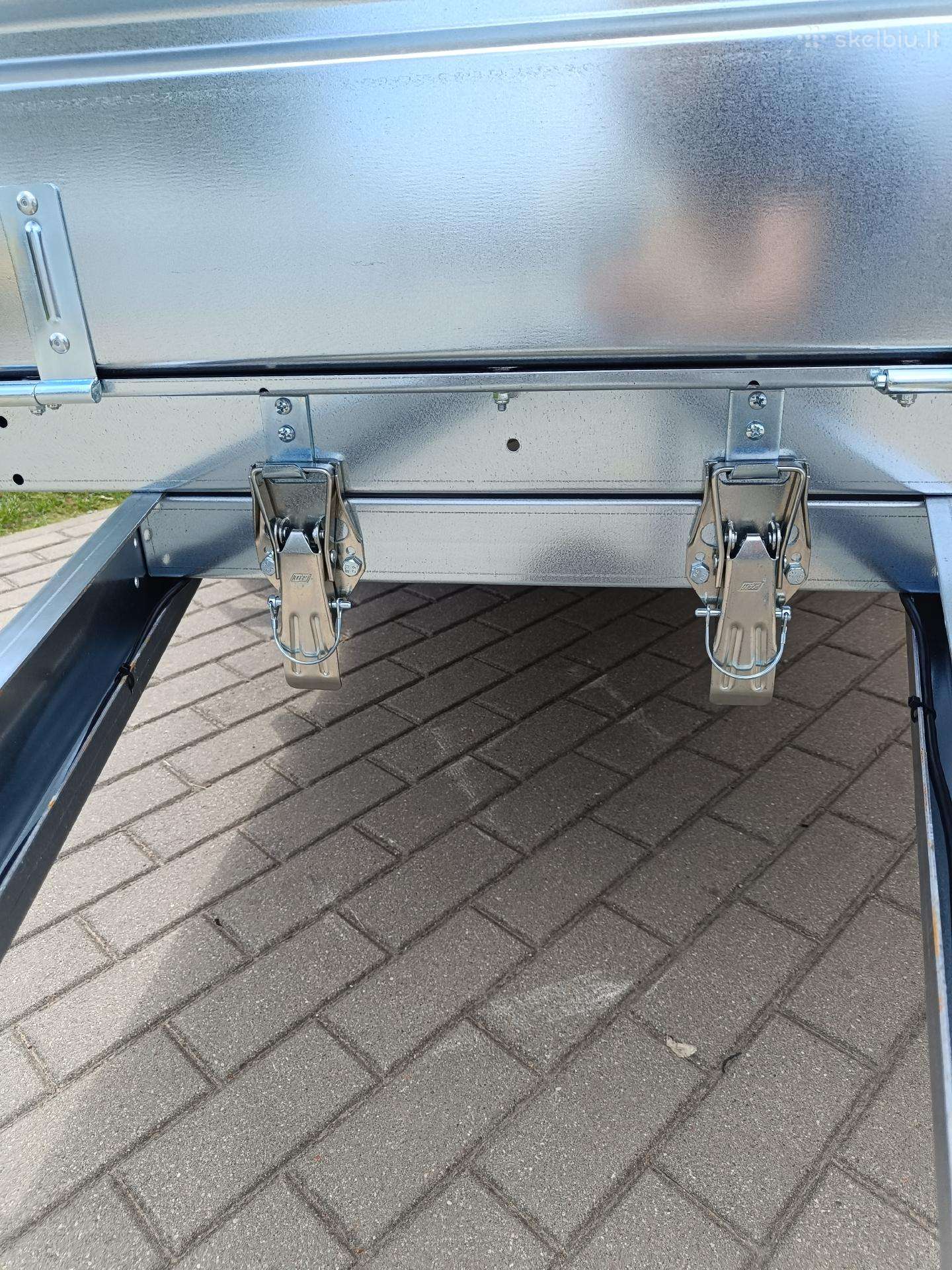Tiki Treiler, passenger car trailers
