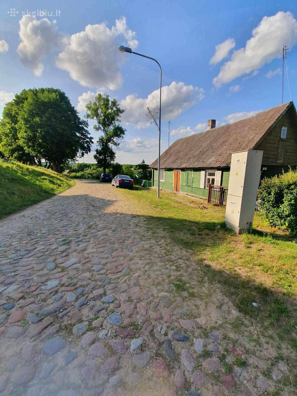 Namas Semeliškėse