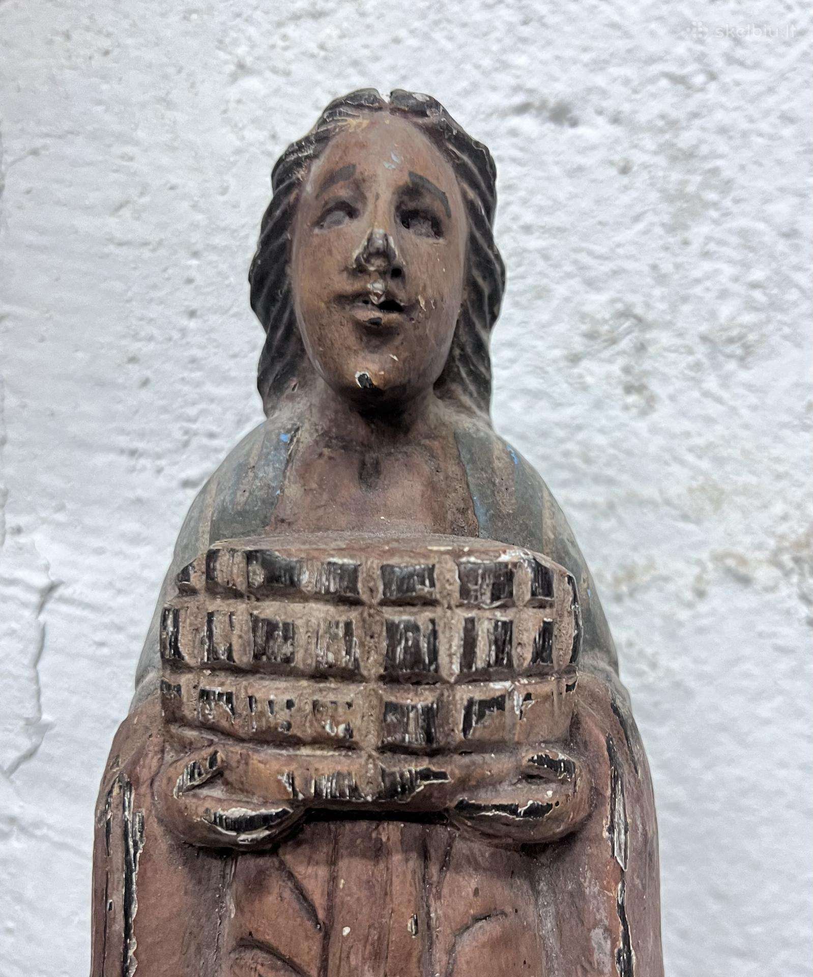 Lietuvių liaudies skulptūrėlė – šventoji Elžbieta