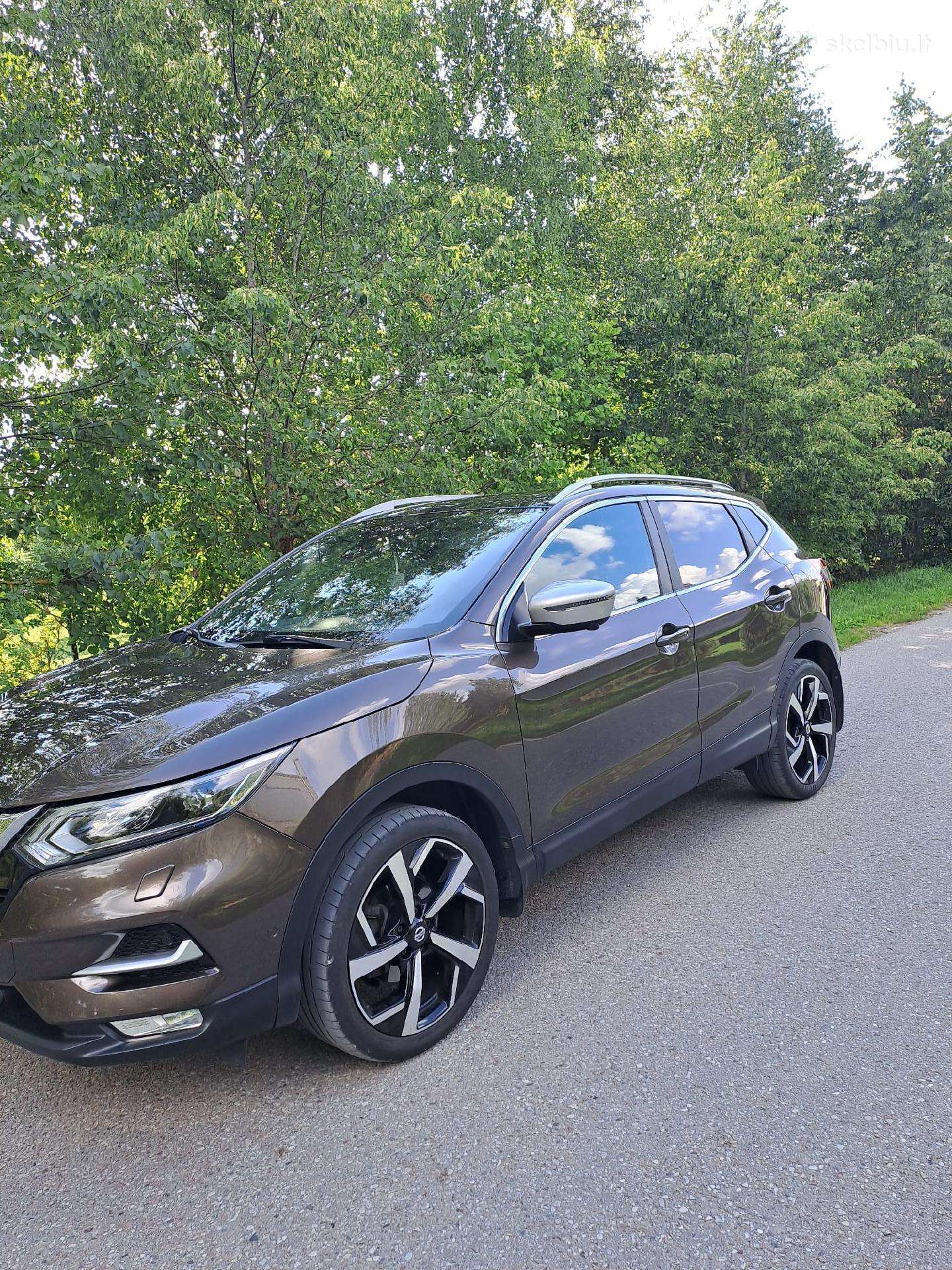 Nissan Qashqai Tekna +1,2 L visureigis/krosoveris