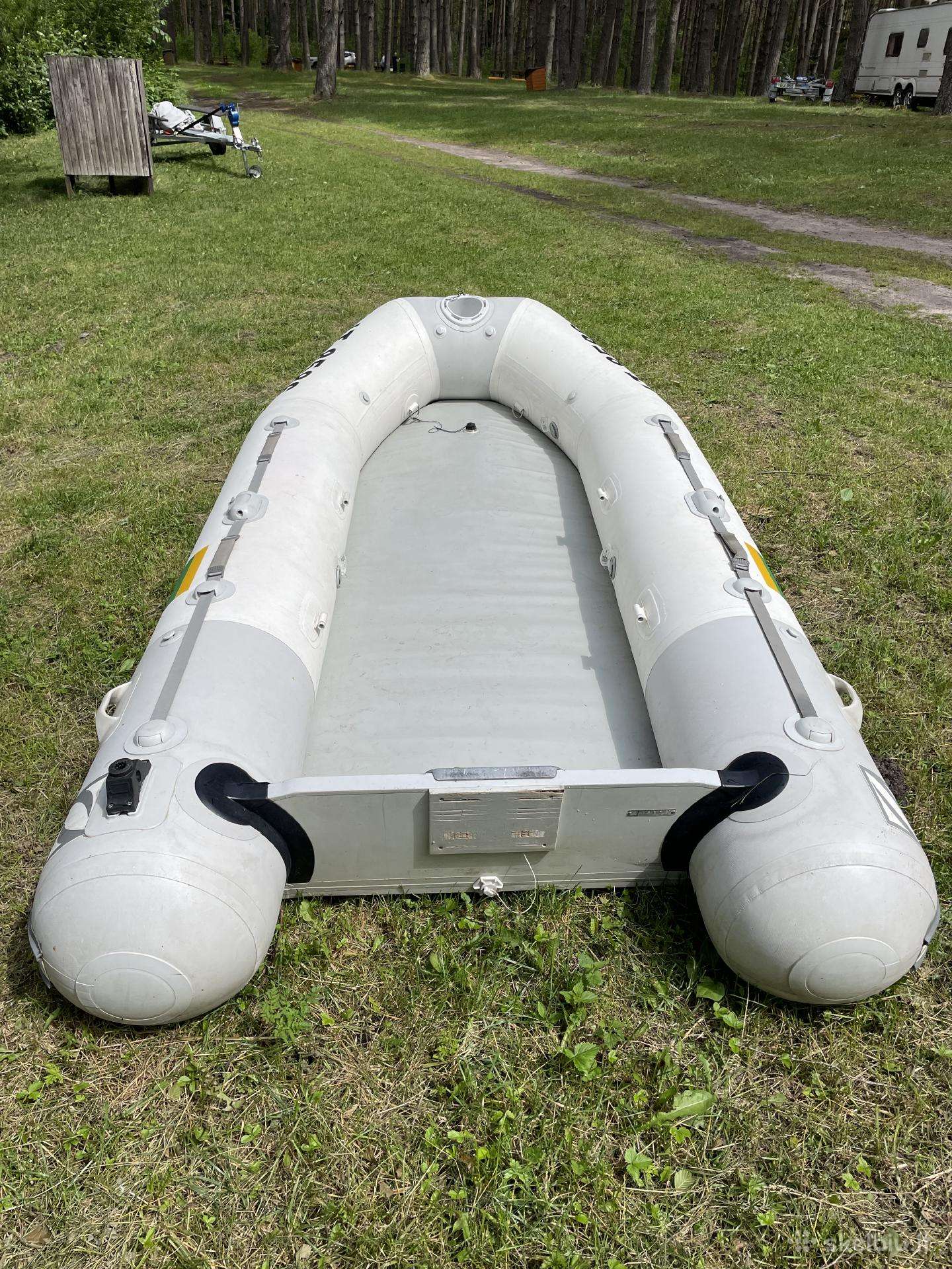 Valtis Zodiac Air Deck, 3.60m. Lengva 40kg