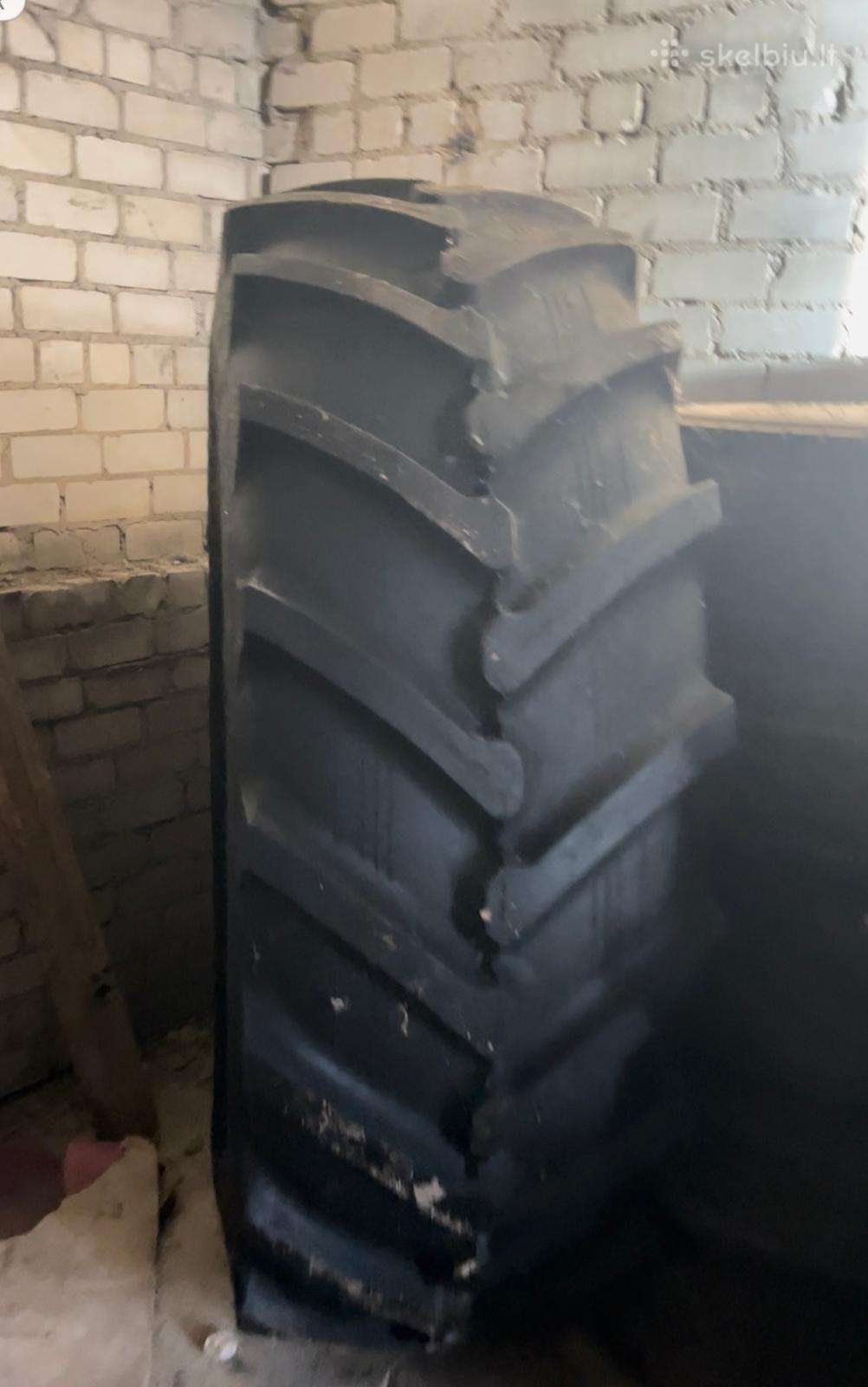 Padanga 580/70r42 su ratlankiu. Dubliai. Nauji.