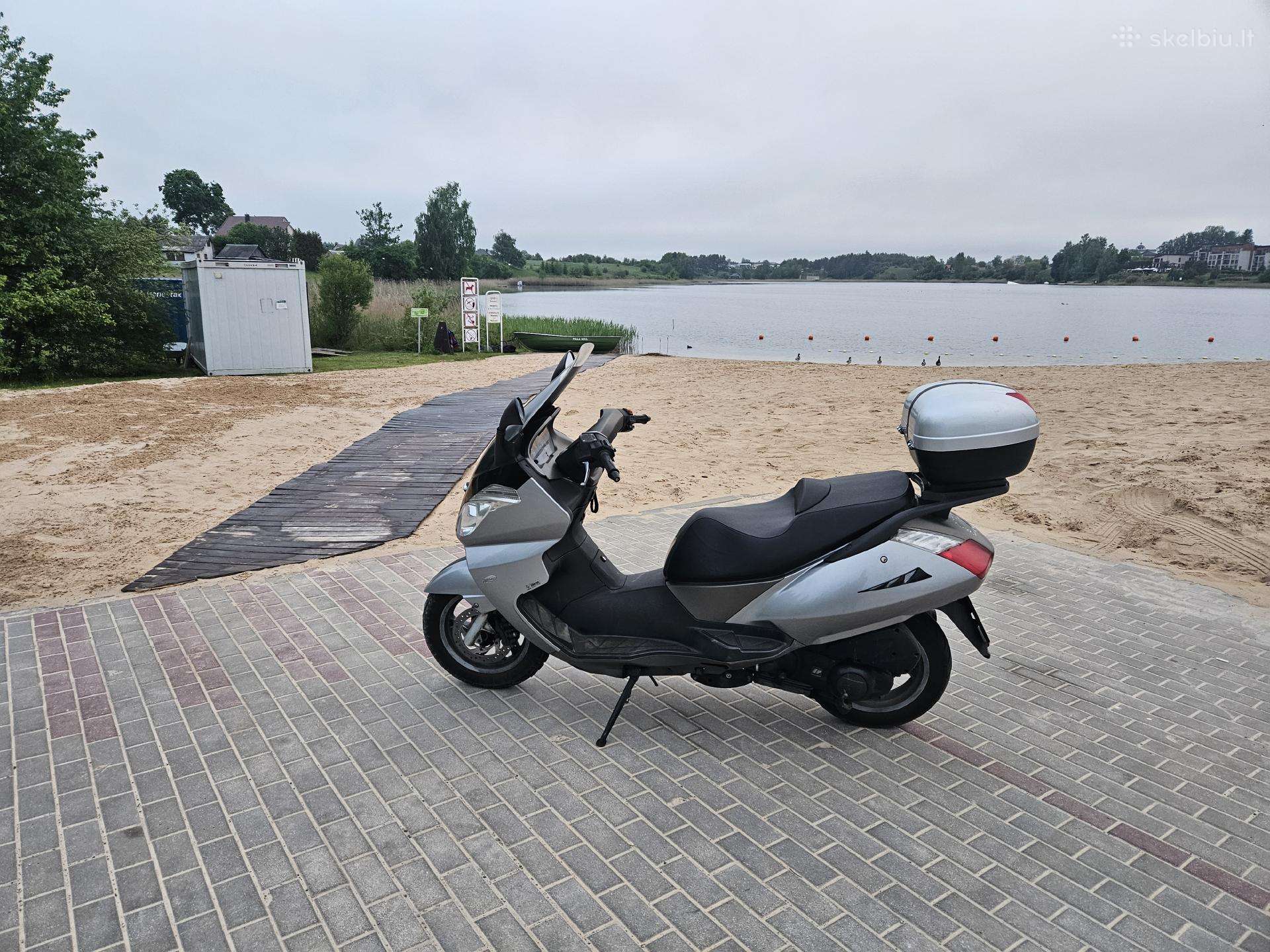 Aprilia Atlantic 125cc, scooters / mopeds