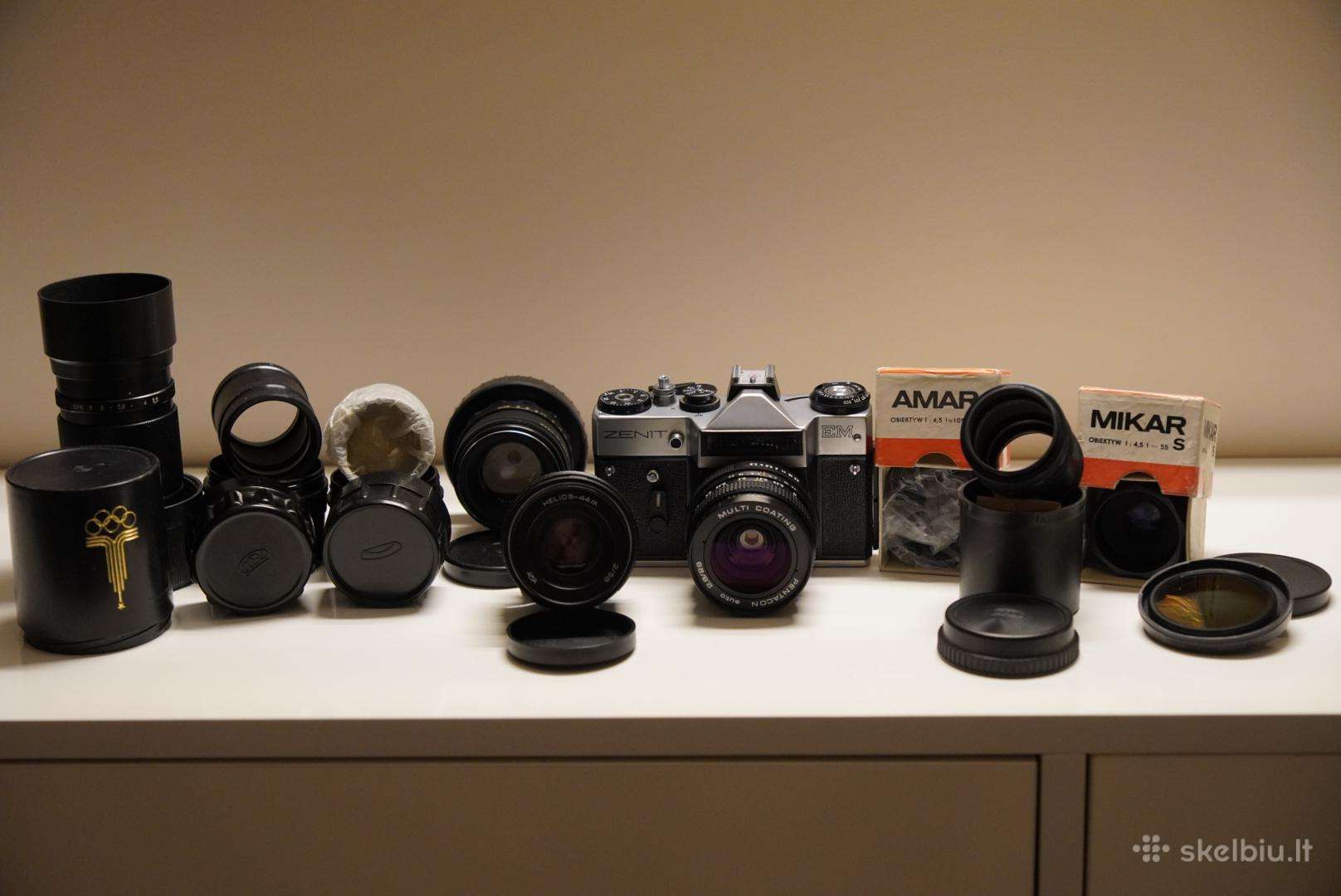 Zenit Em + 5 objektyvai + priedai
