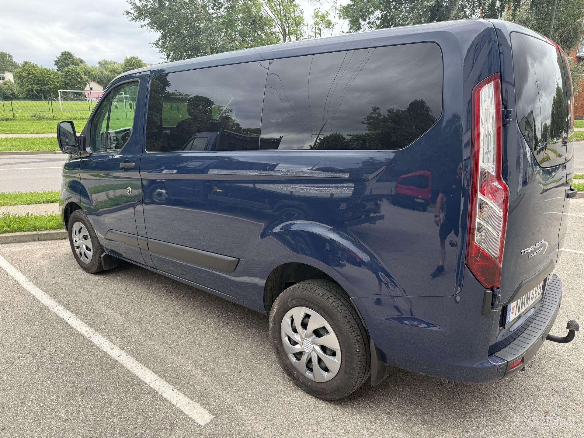 Ford Transit Custom, passenger minibus