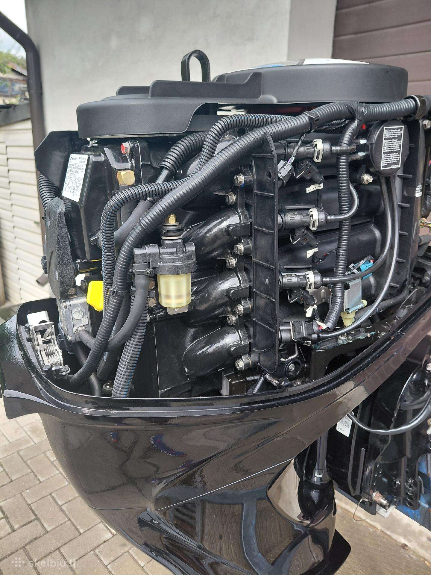 Mercury E, four stroke outdoor motors