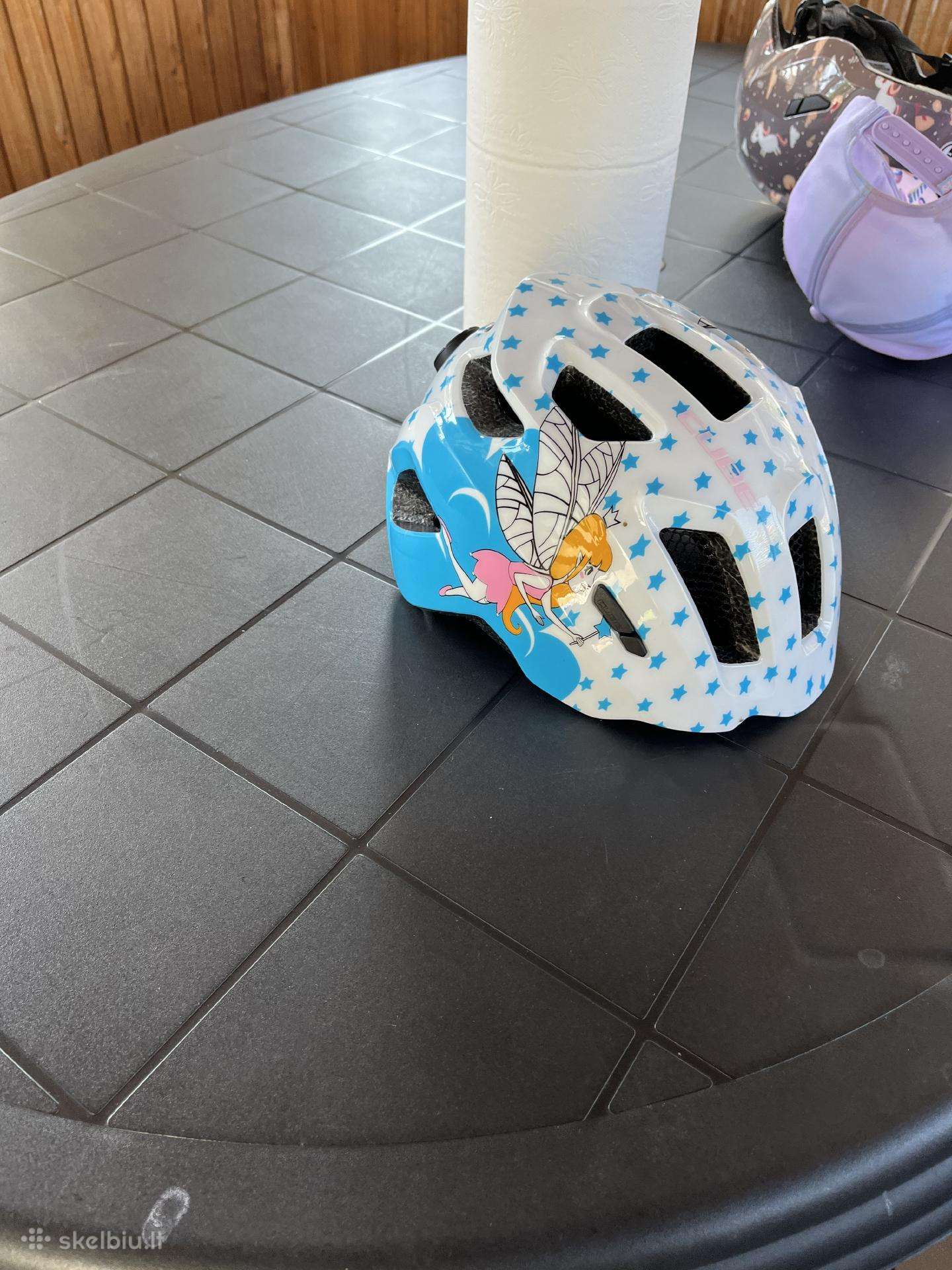 Cube vaikiškas šalmas
