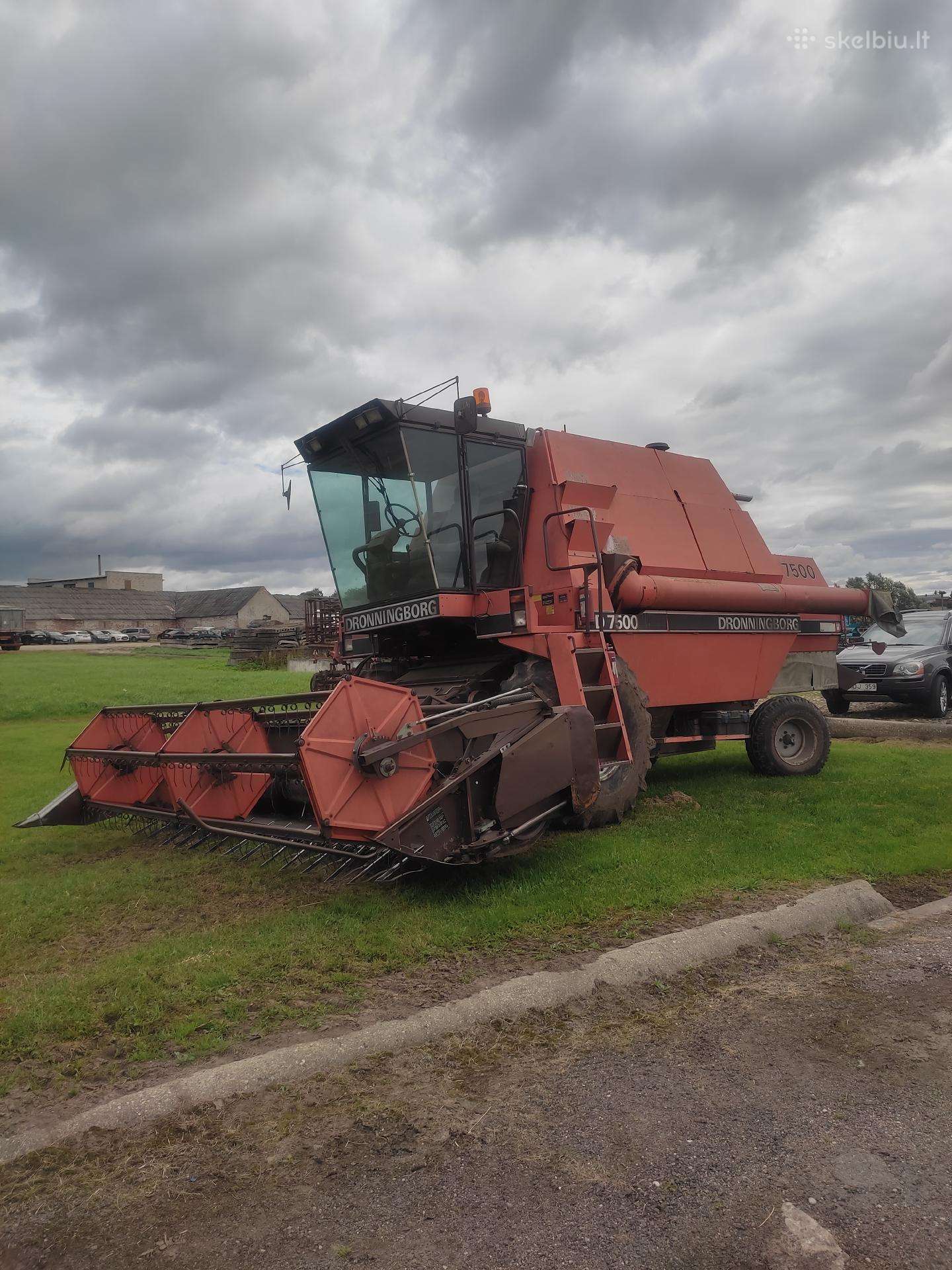 Dronningborg 7500, комбайны