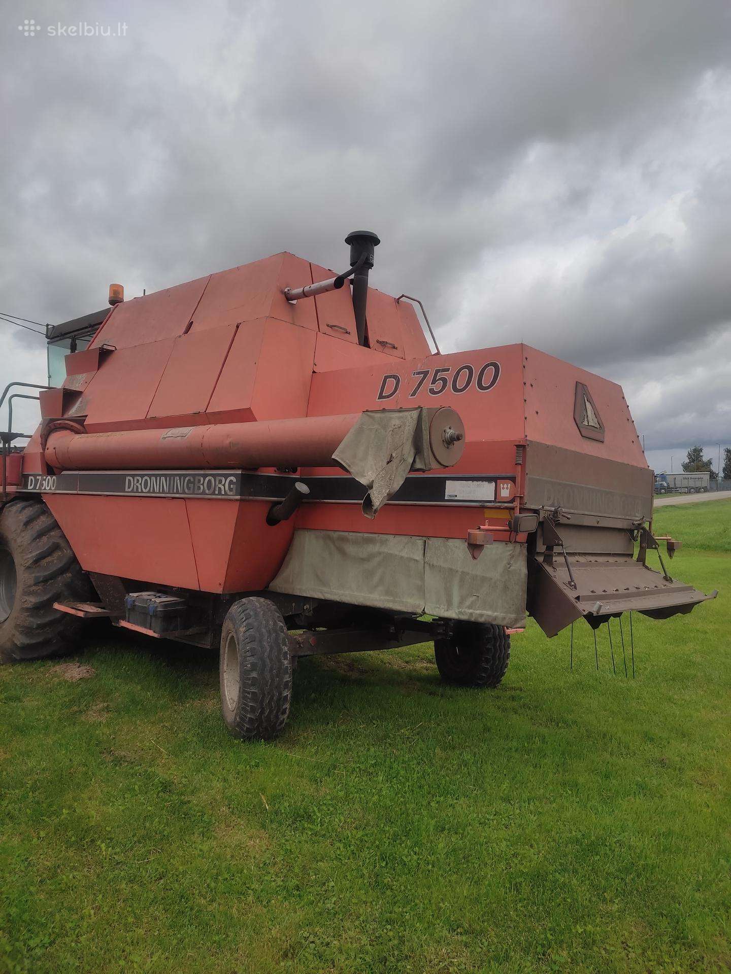 Dronningborg 7500, комбайны