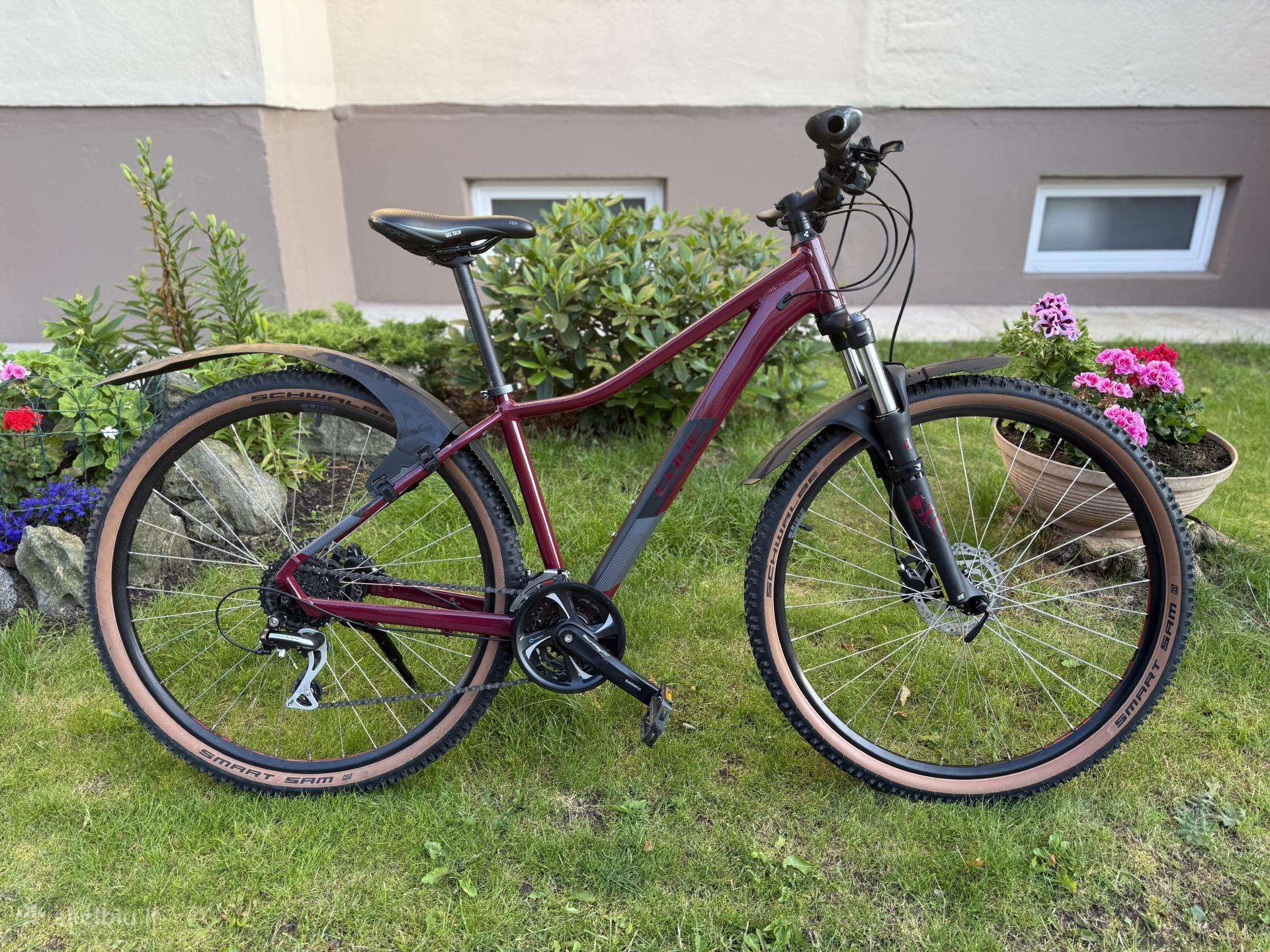 Kalnu dviratis MTB Cube ir dydis M
