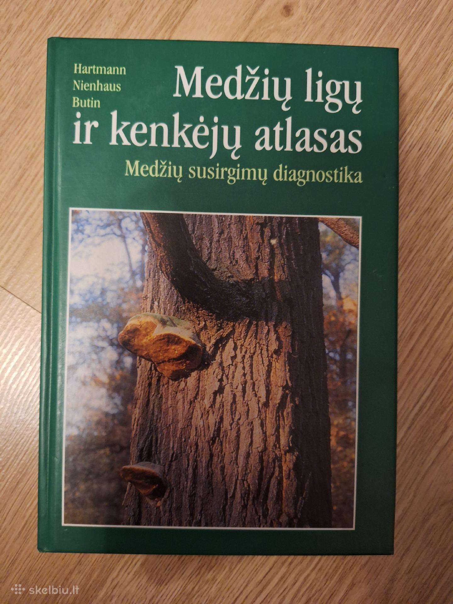 Medžių ligų ir kenkėjų atlasas