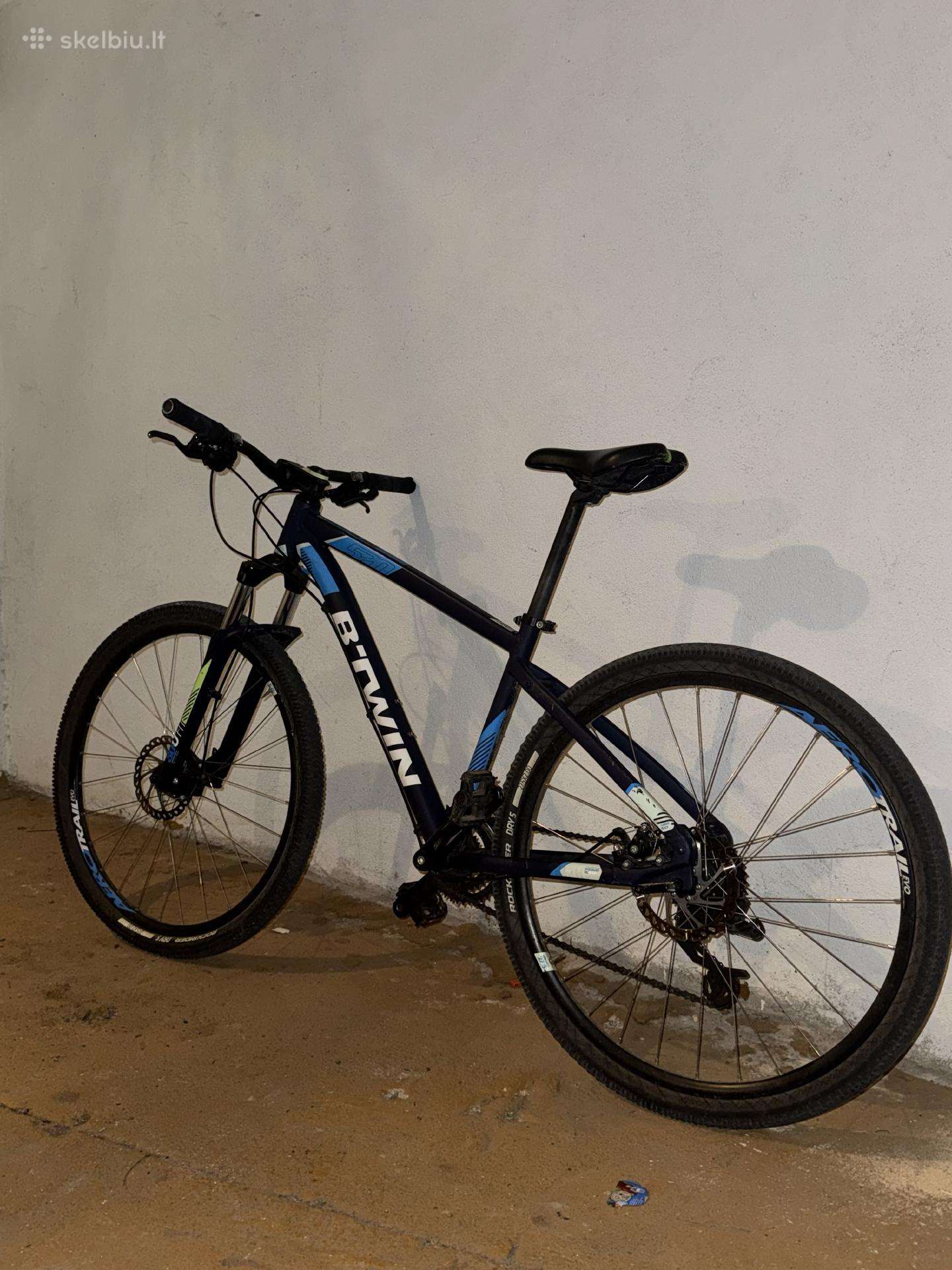Kalnu dviratis Rockrider 520