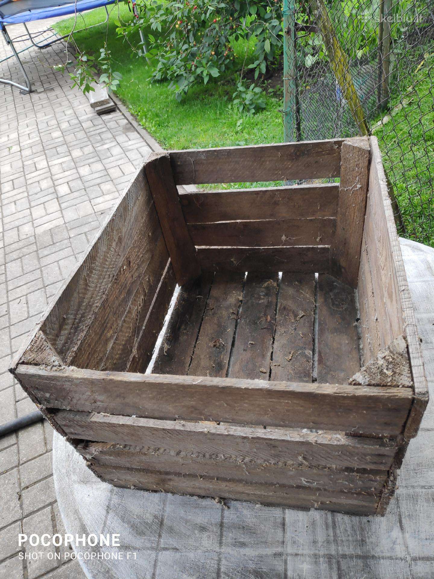 Dėžė daržovėms ar vaisiams
