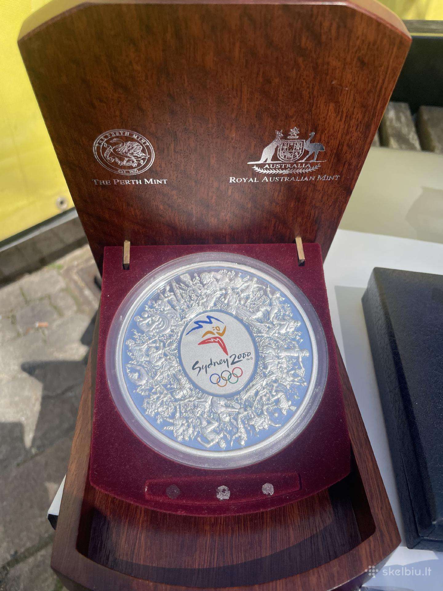 1 kg sidabrinė moneta 999 sidabrinė, parduodama