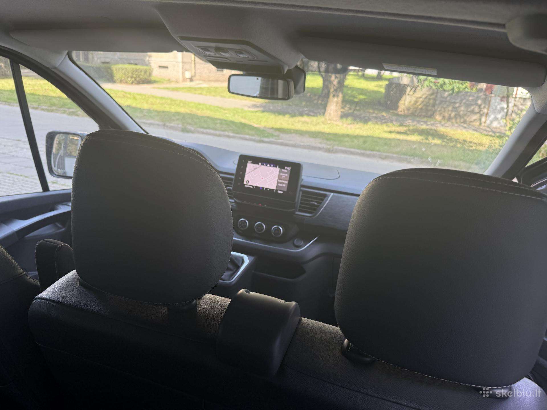 Renault Trafic, passenger minibus