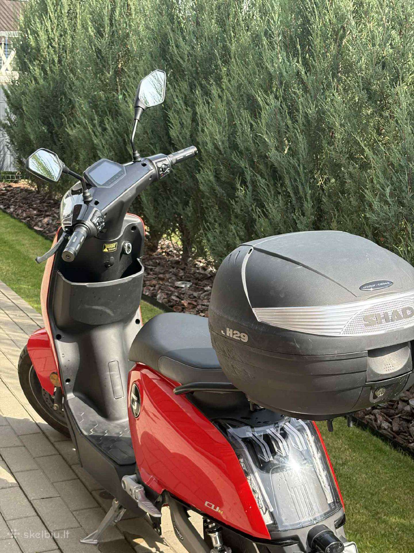 Super Soco/Vmoto CUx, scooters / mopeds