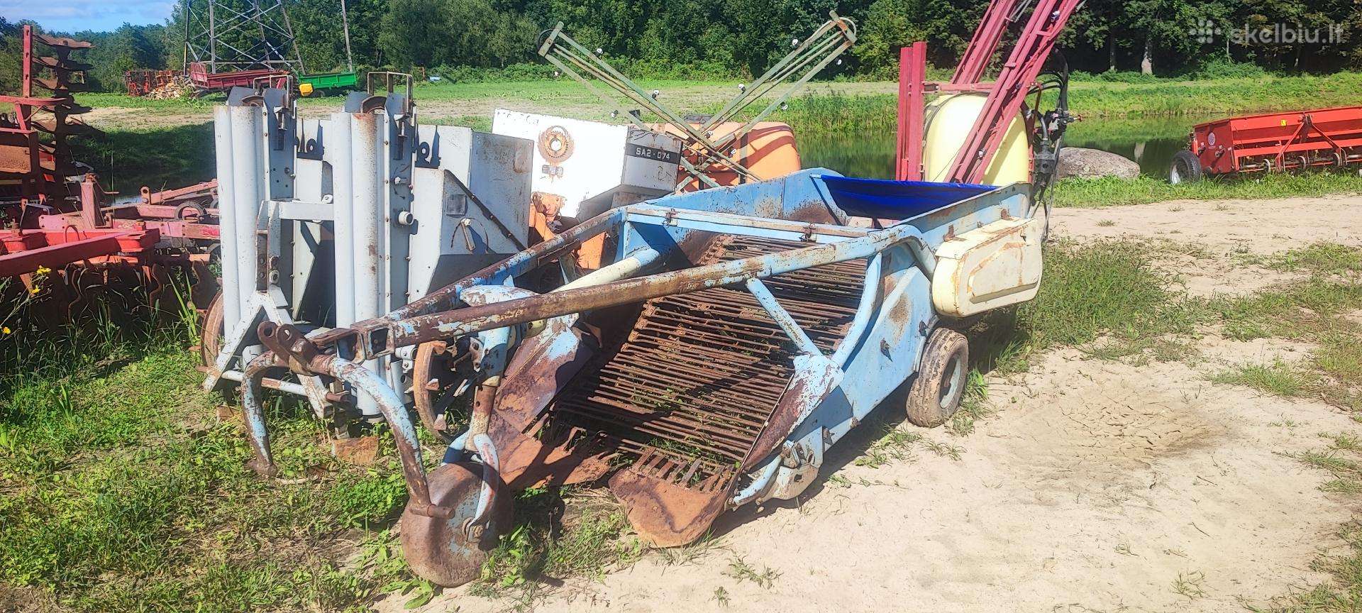 -Kita-, combine harvesters