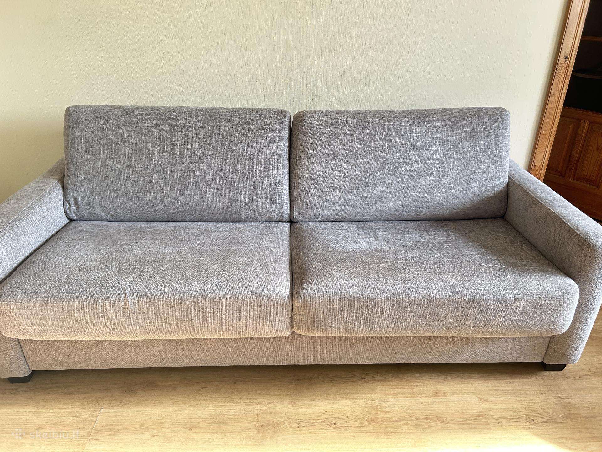 Labai mažai dėvėta Sofa lova Adria