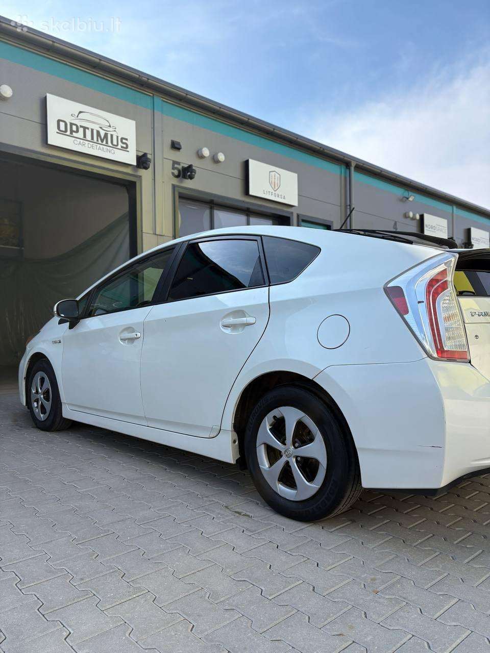 Toyota Corolla, Универсал