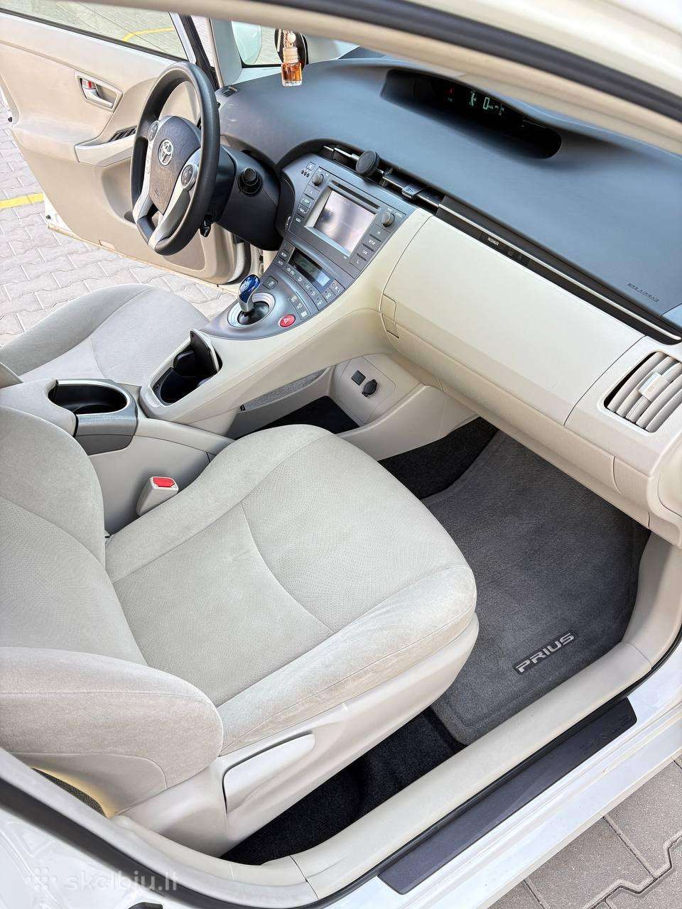 Toyota Corolla, Универсал
