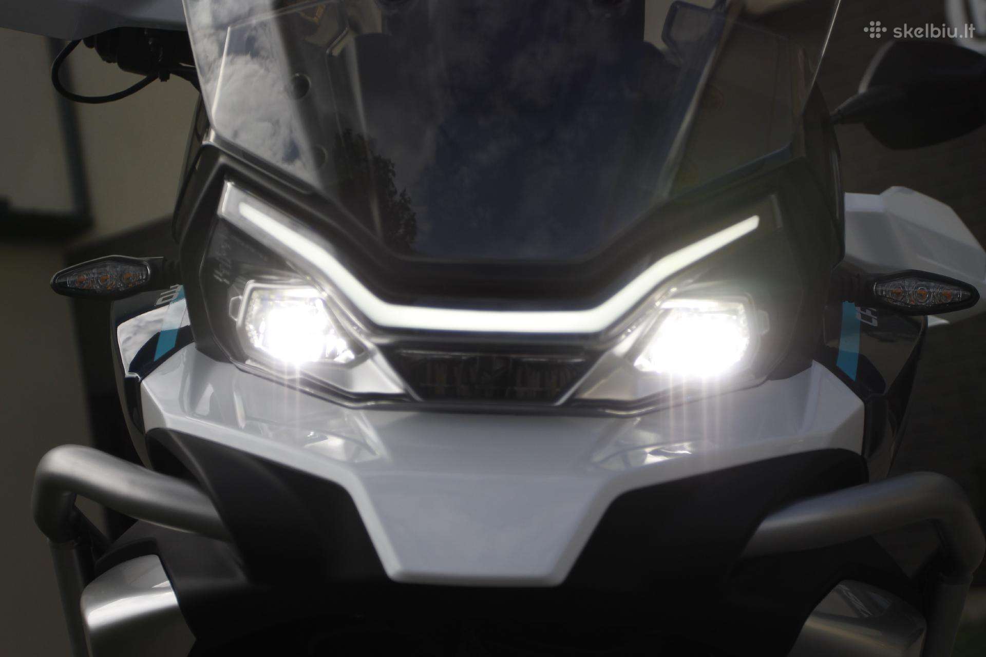 CFMOTO 700MT 693cc, touring / sport touring