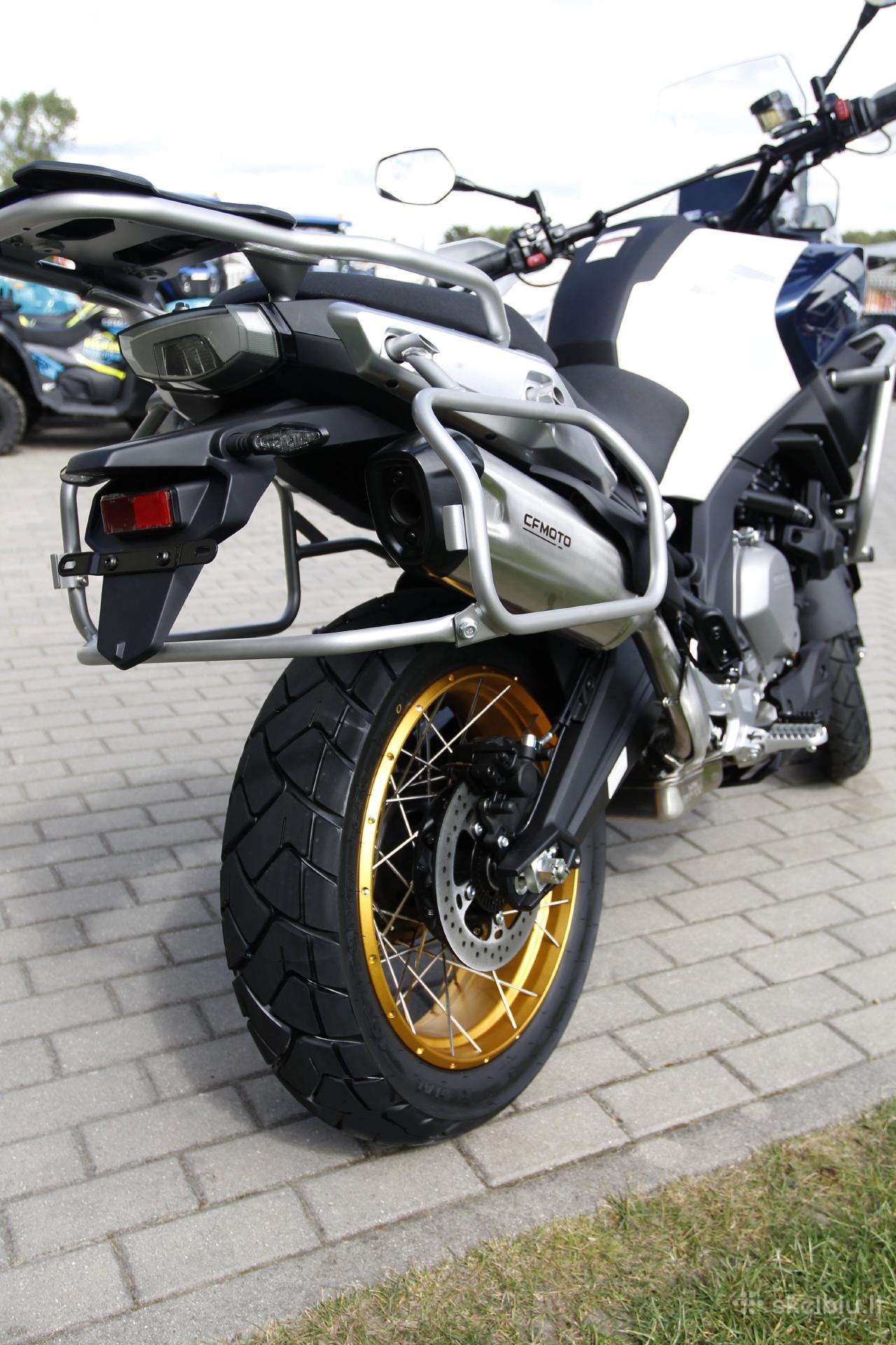 CFMOTO 700MT 693cc, touring / sport touring