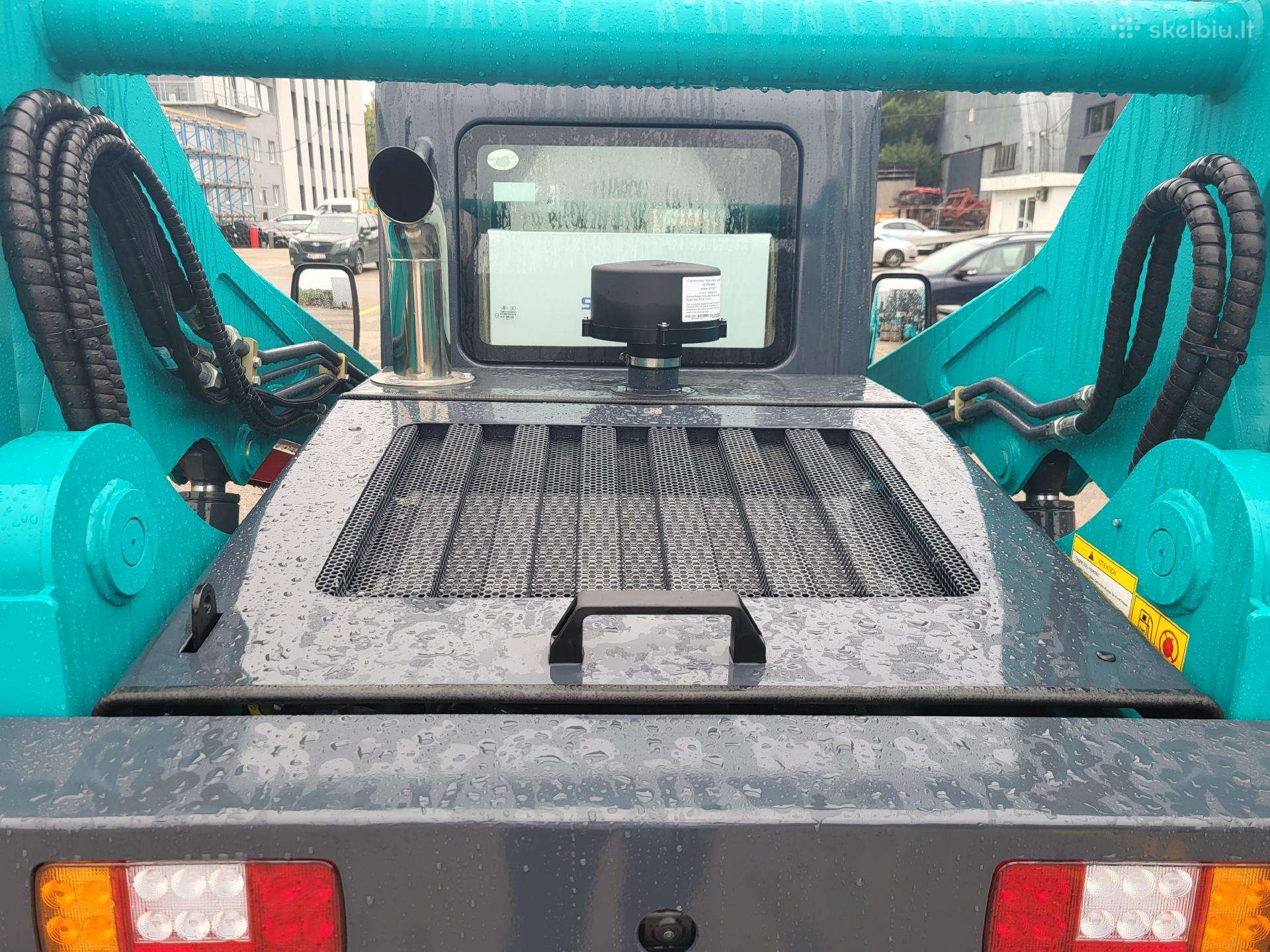 Sunward SWTL4538, mini loaders