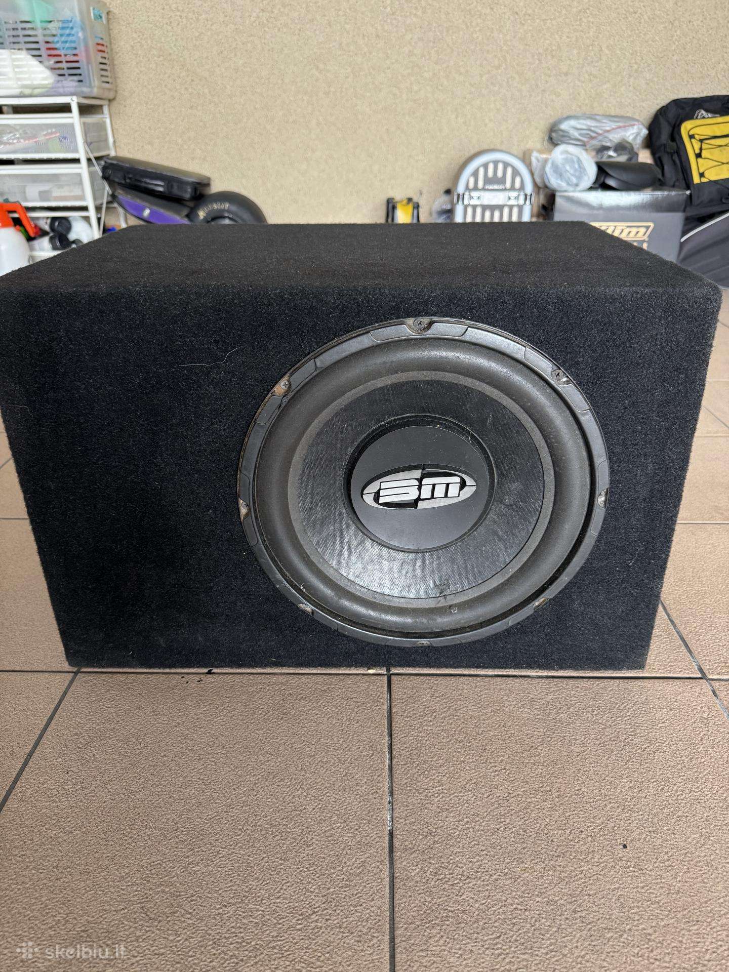 Boschmann Axz-w12 Zemu dazniu garsiakalbis subas