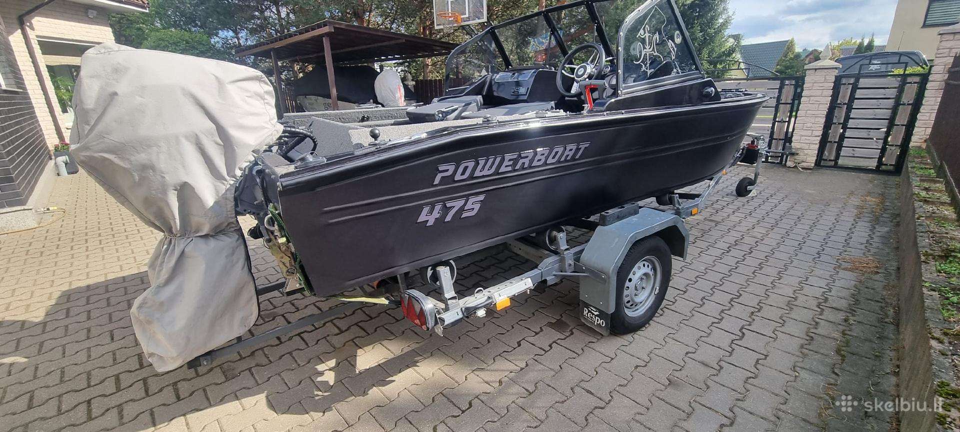 POWERBOAT 475 DC, yachts / cruisers