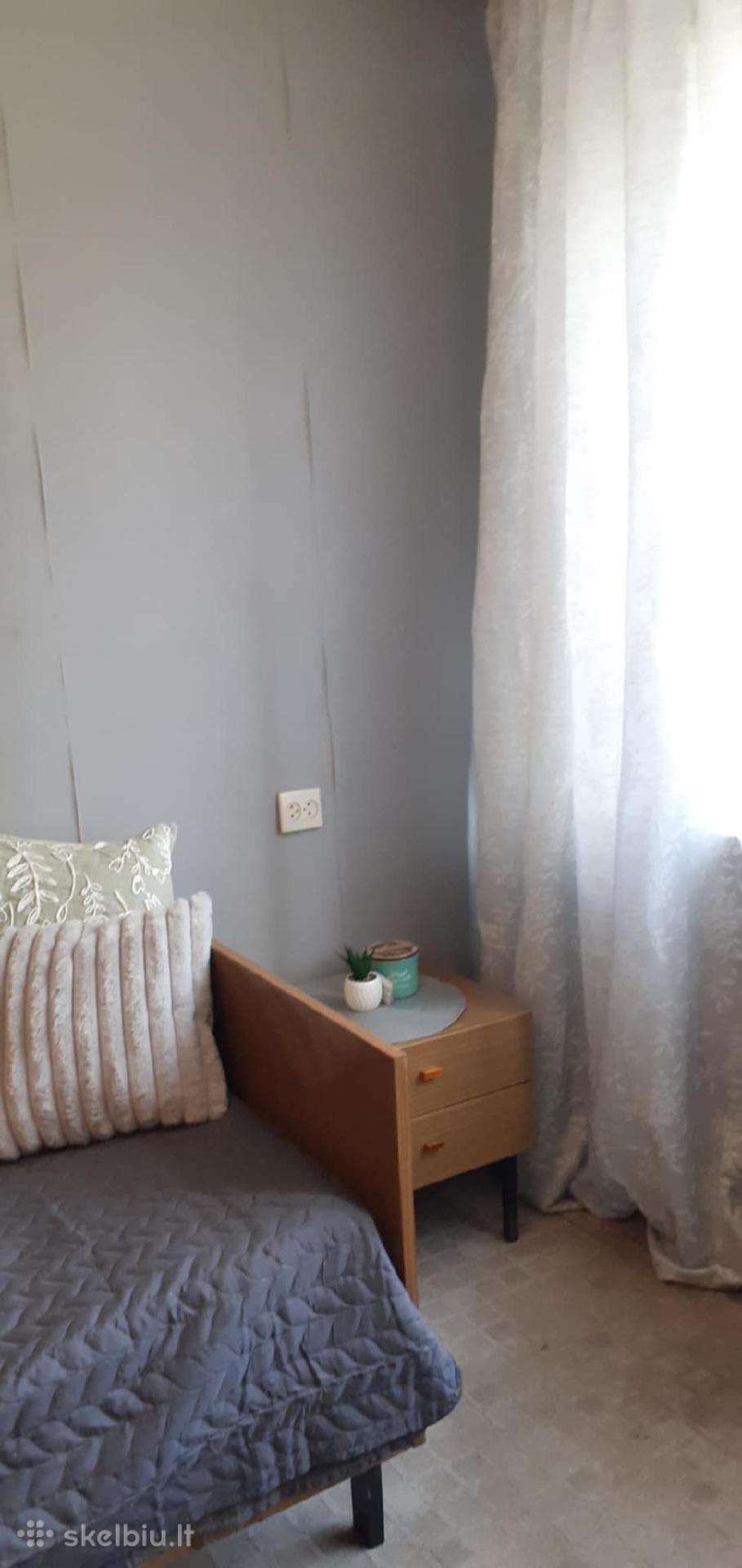 Išnuomosiu 1kambarį ,3kamb.bute,karoliniškėse